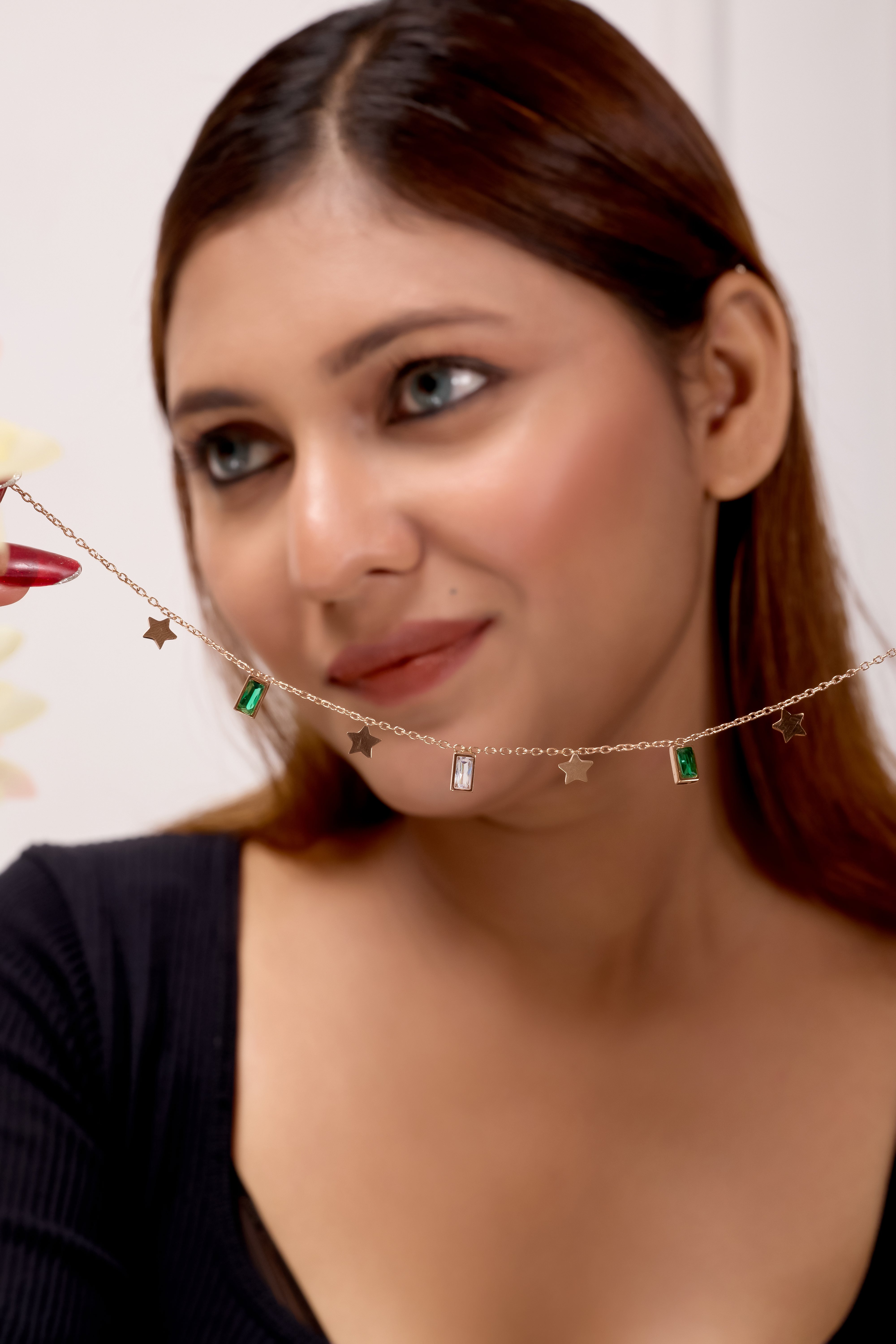 Celestia Charm Women's Necklace - Ginostone