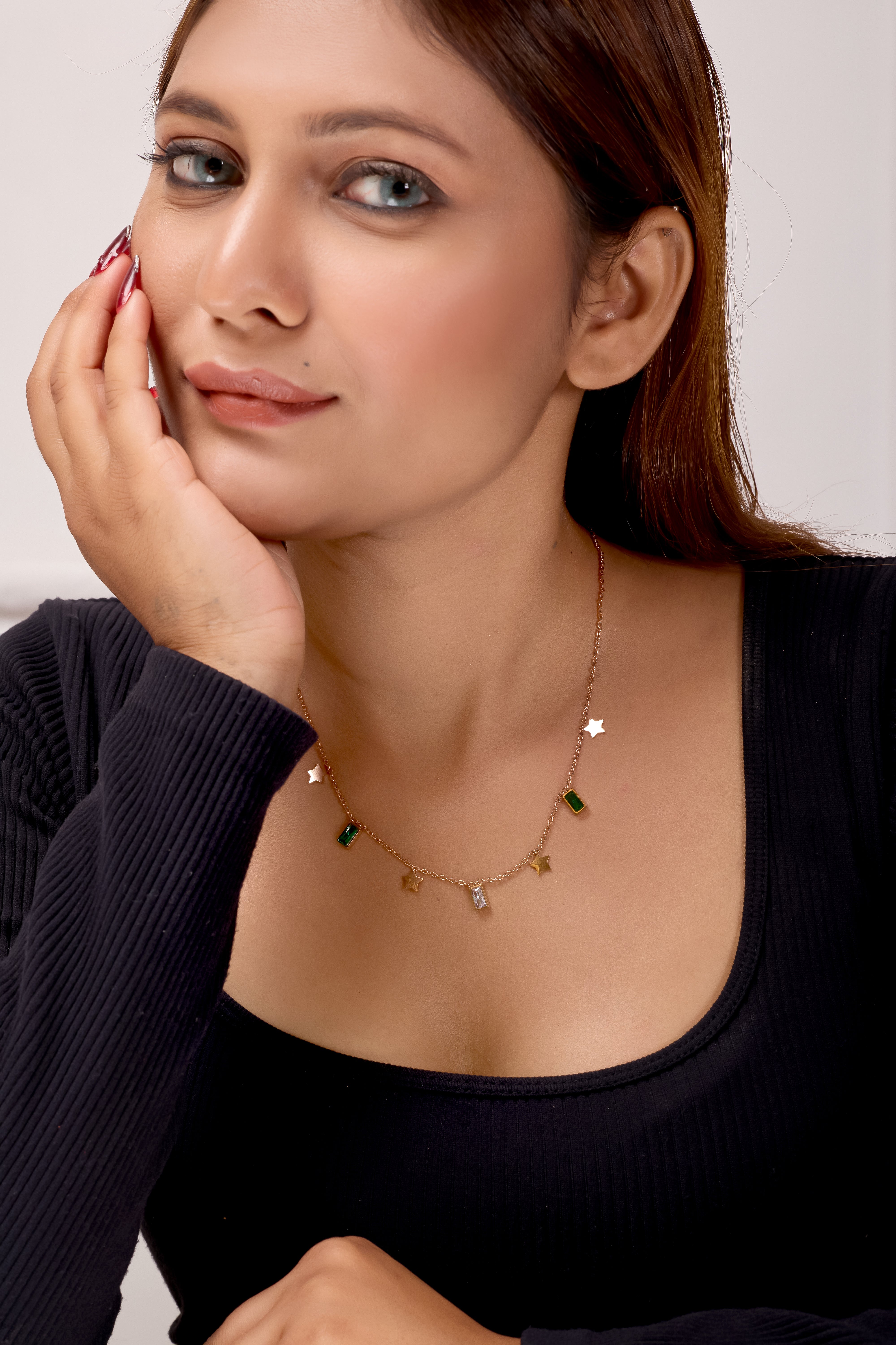 Celestia Charm Women's Necklace - Ginostone