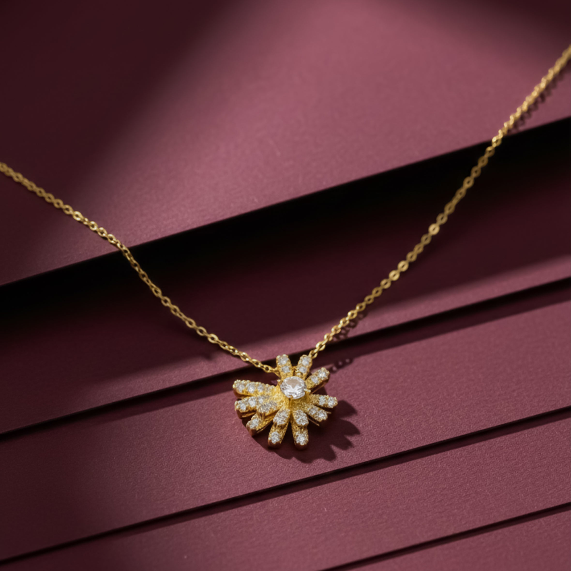 Flower Daimond Neckless GWN-149
