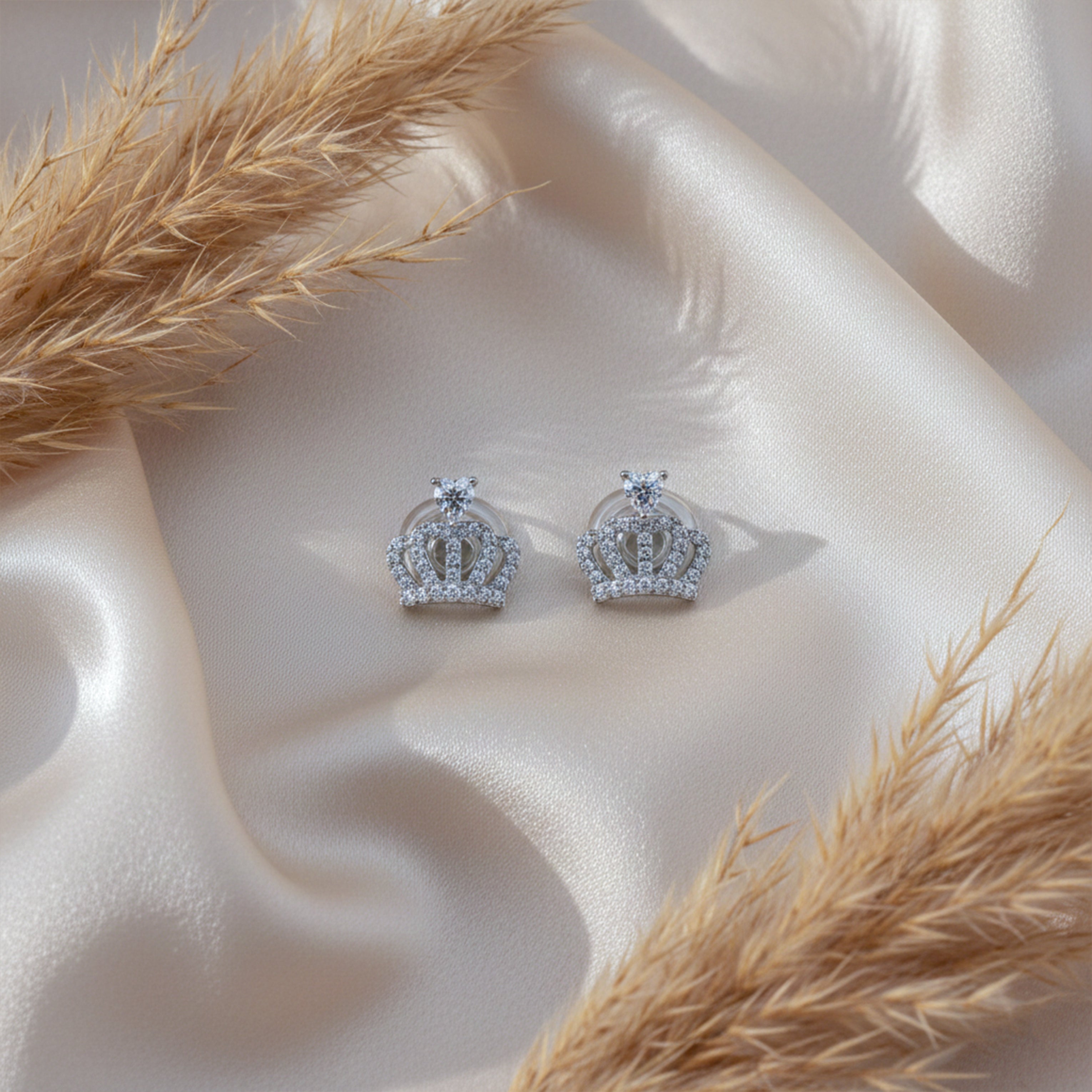 Royal Crown Sparkle Earrings GWE -94
