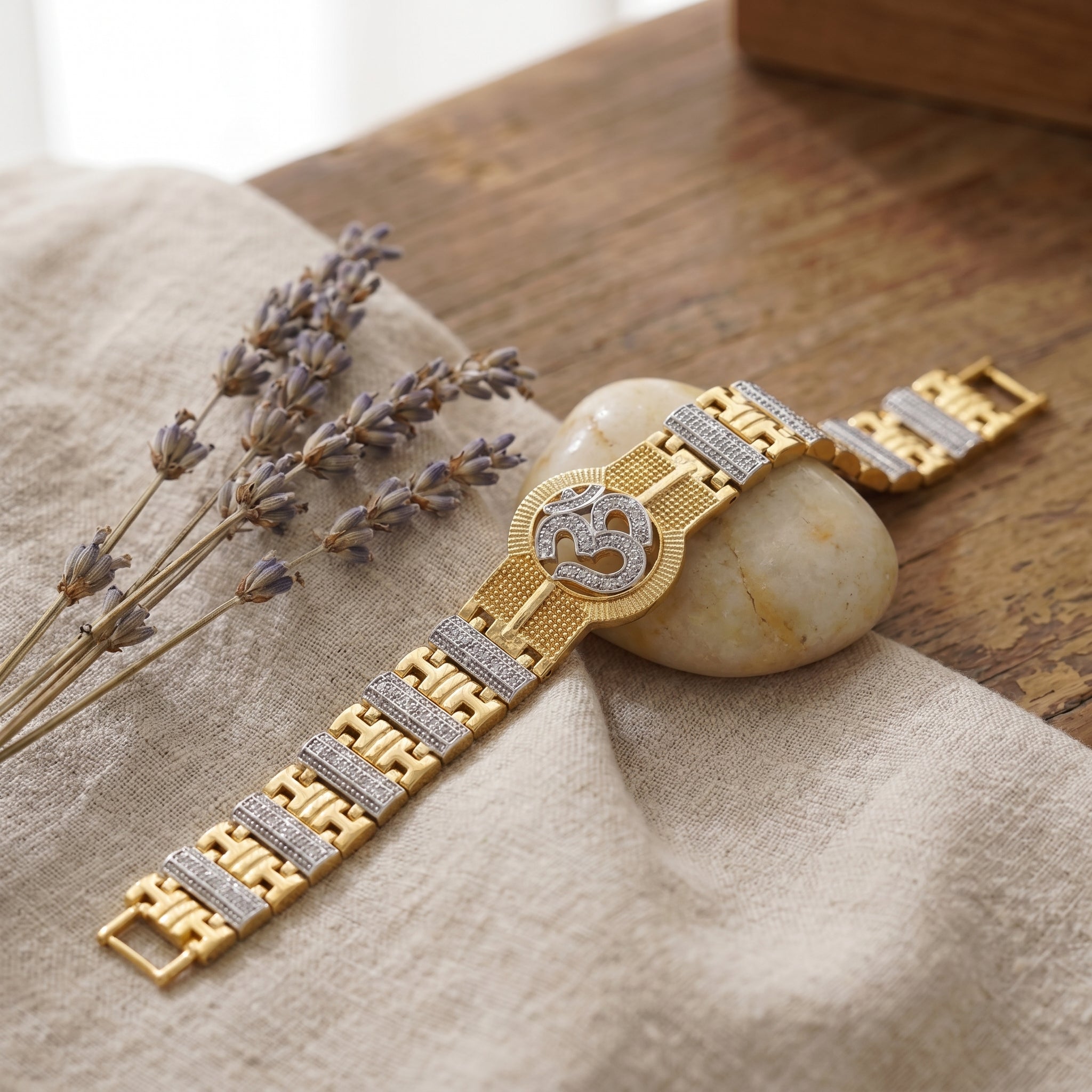 Om Imperial Men’s Bracelet GMB -4