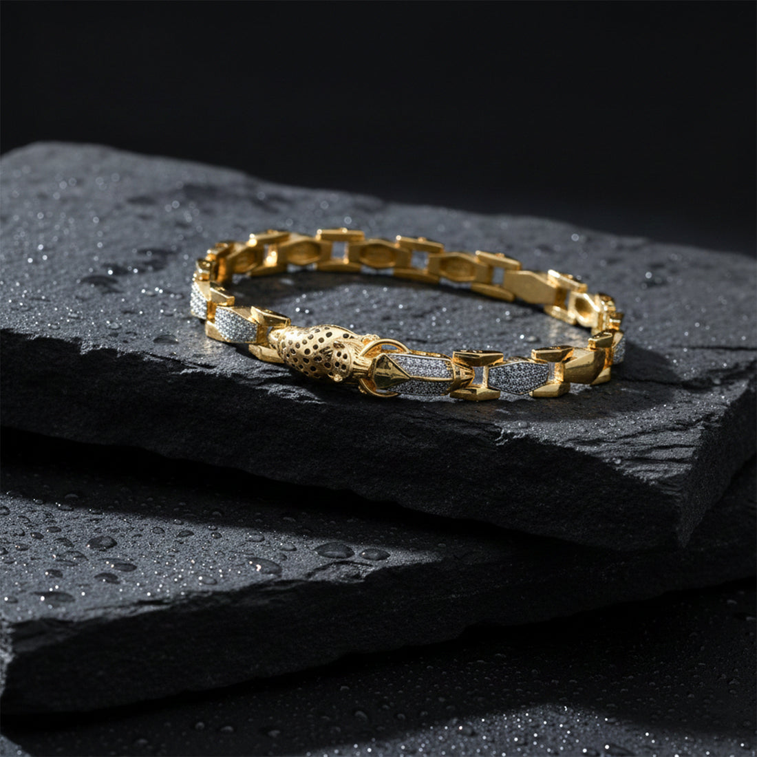 Golden Leopard Crown Braclate GMB -13