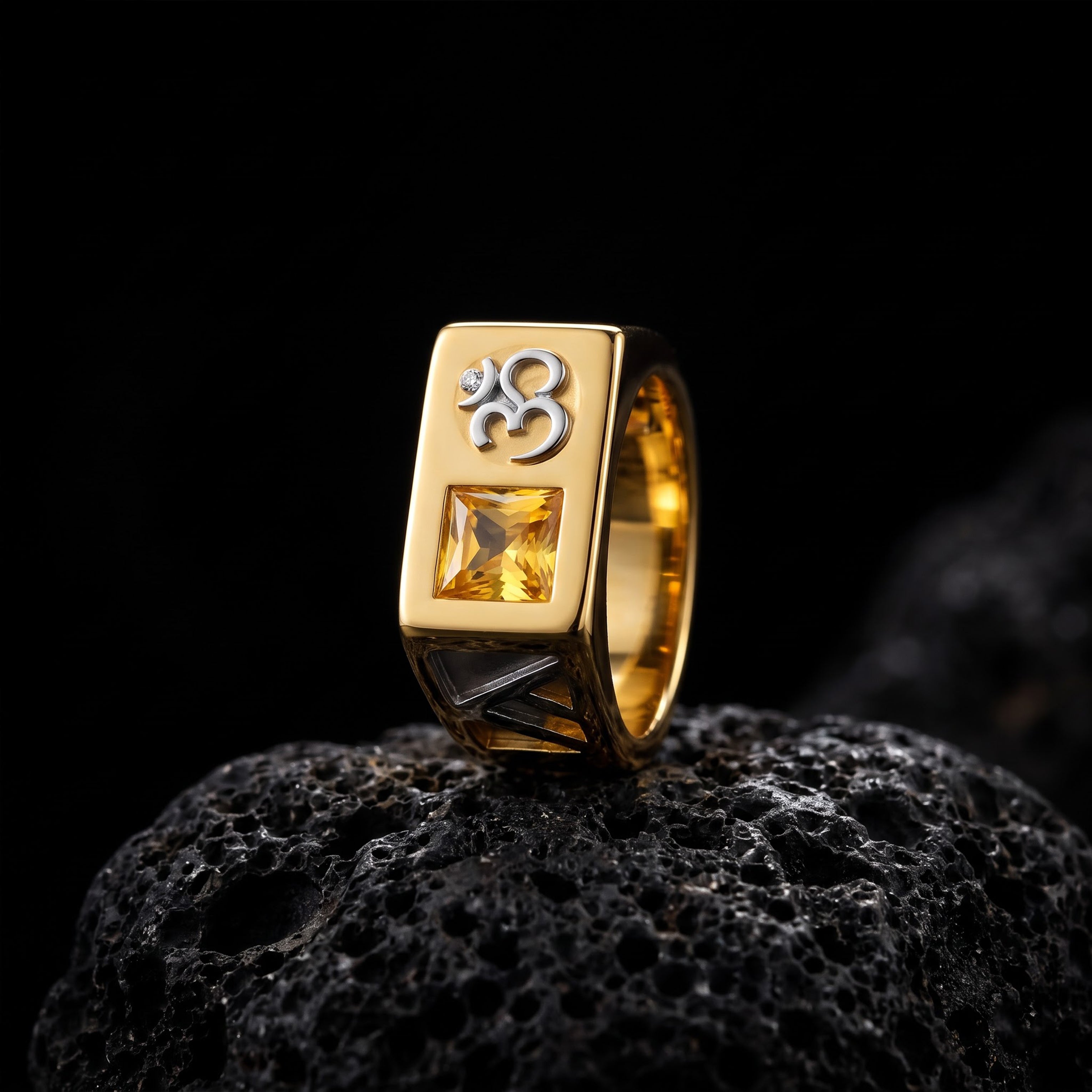 Om Kanak Ring GMR -69