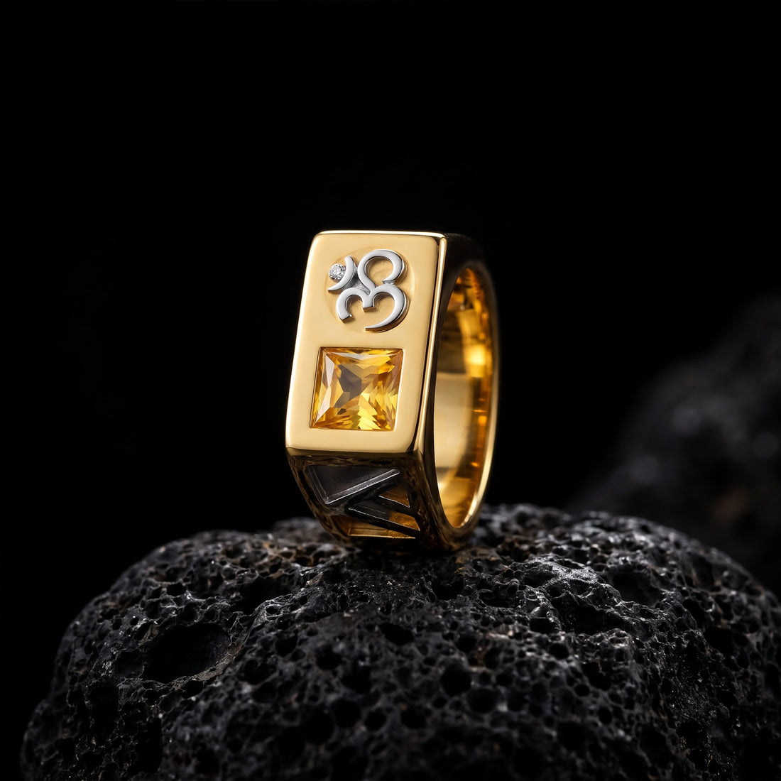 Om Kanak Ring GMR -69