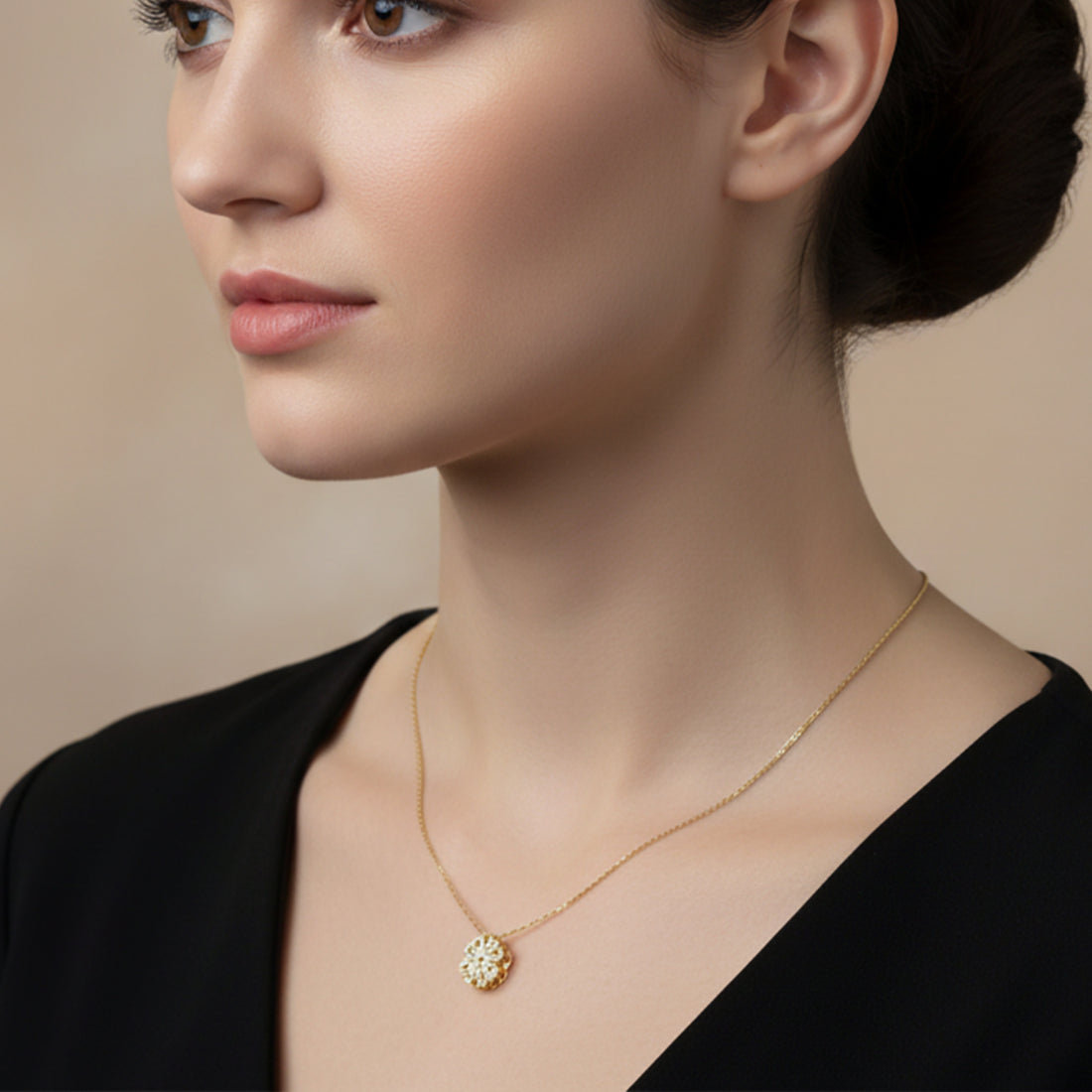 Diamond Clover Charm Necklace GWN -138