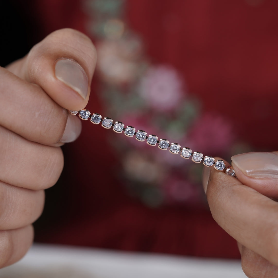 Kiran Pave Tennis Braclate