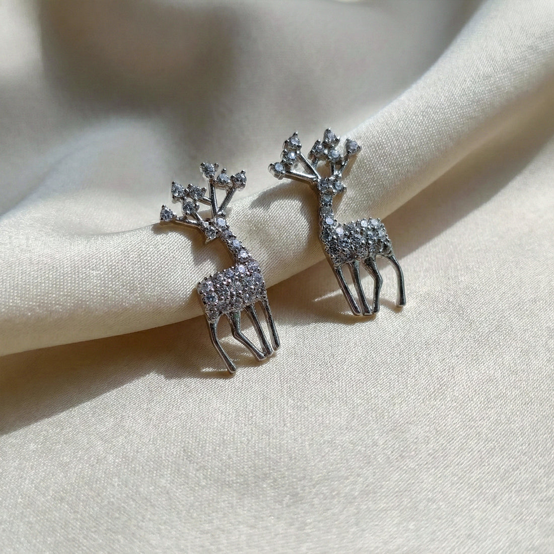Crystal Stag Elegance Stud Earrings GWE -97