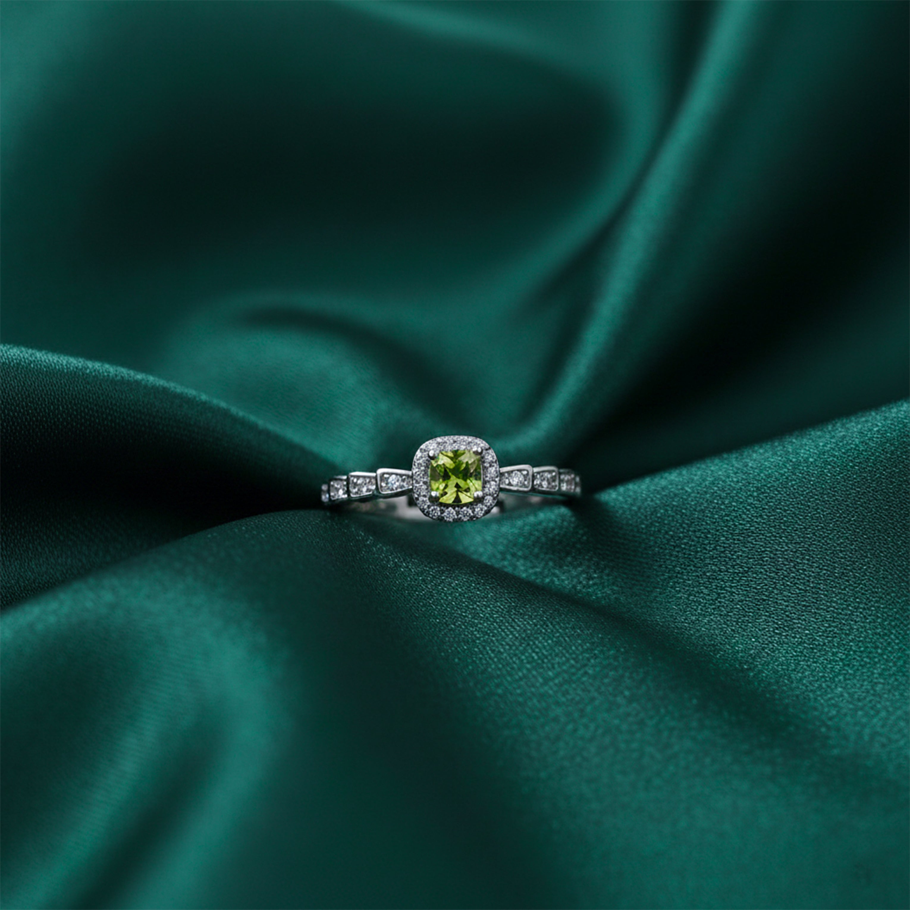 Lime Aura Halo Crystal Ring GWR -39