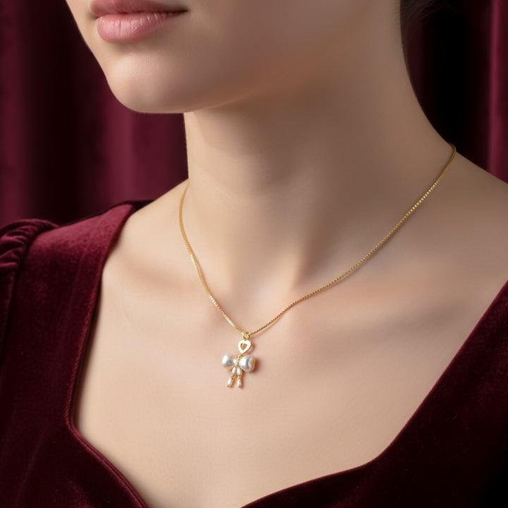 Elegant Bow Tie Pearl Pendant GWN -51