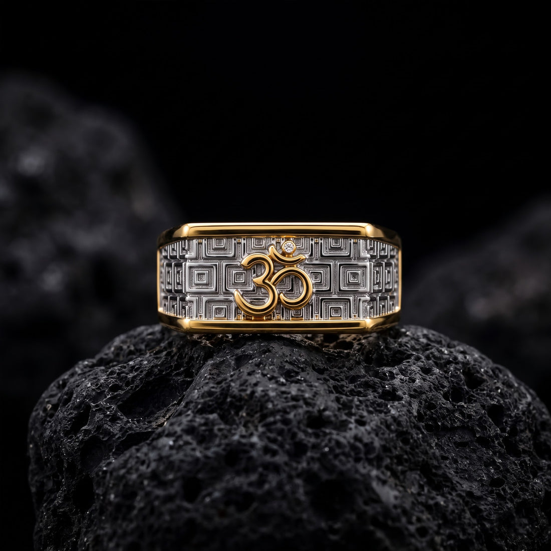 Om Rajsi Ring GMR -64
