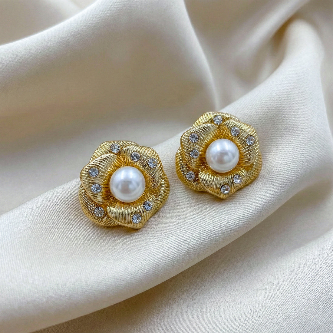 Aurora Pearl Bloom Crystal Stud Earrings GWE -53