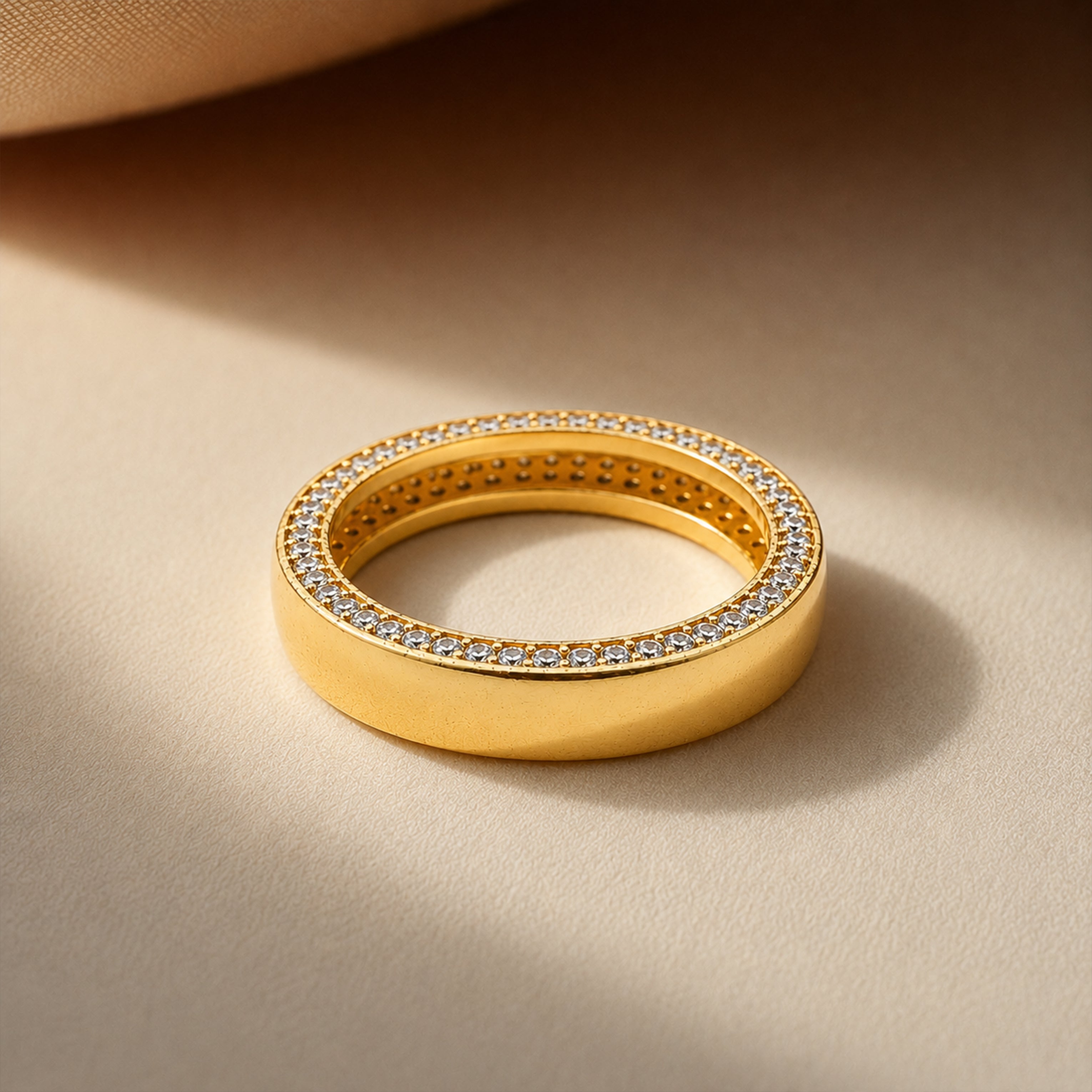 Crystal Border Statement Ring GMR -37