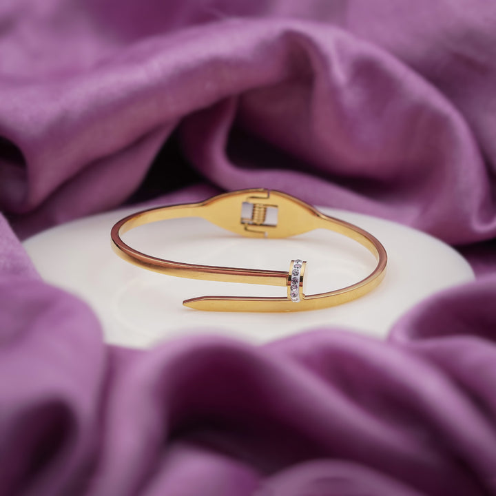 Nalini Womens Daimond Kada