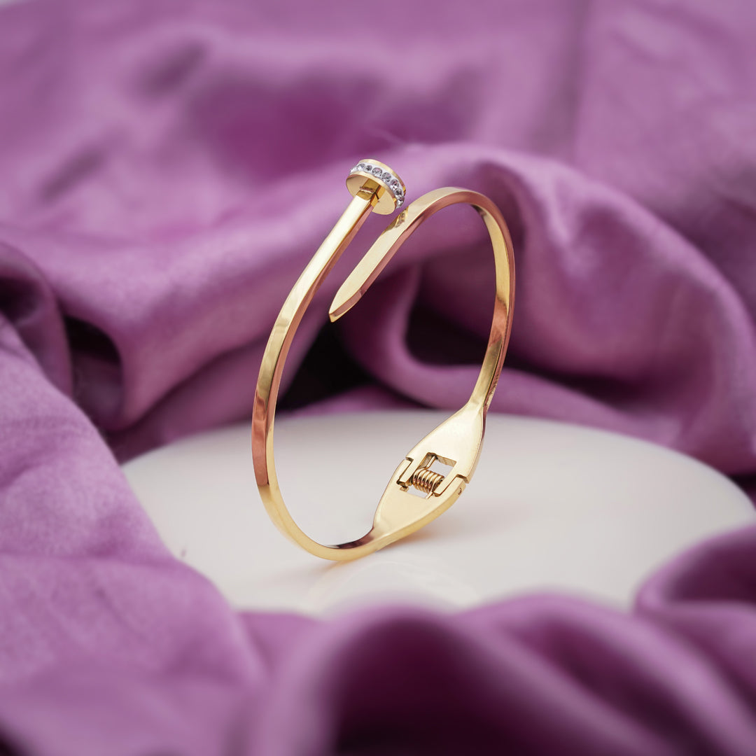 Nalini Womens Daimond Kada