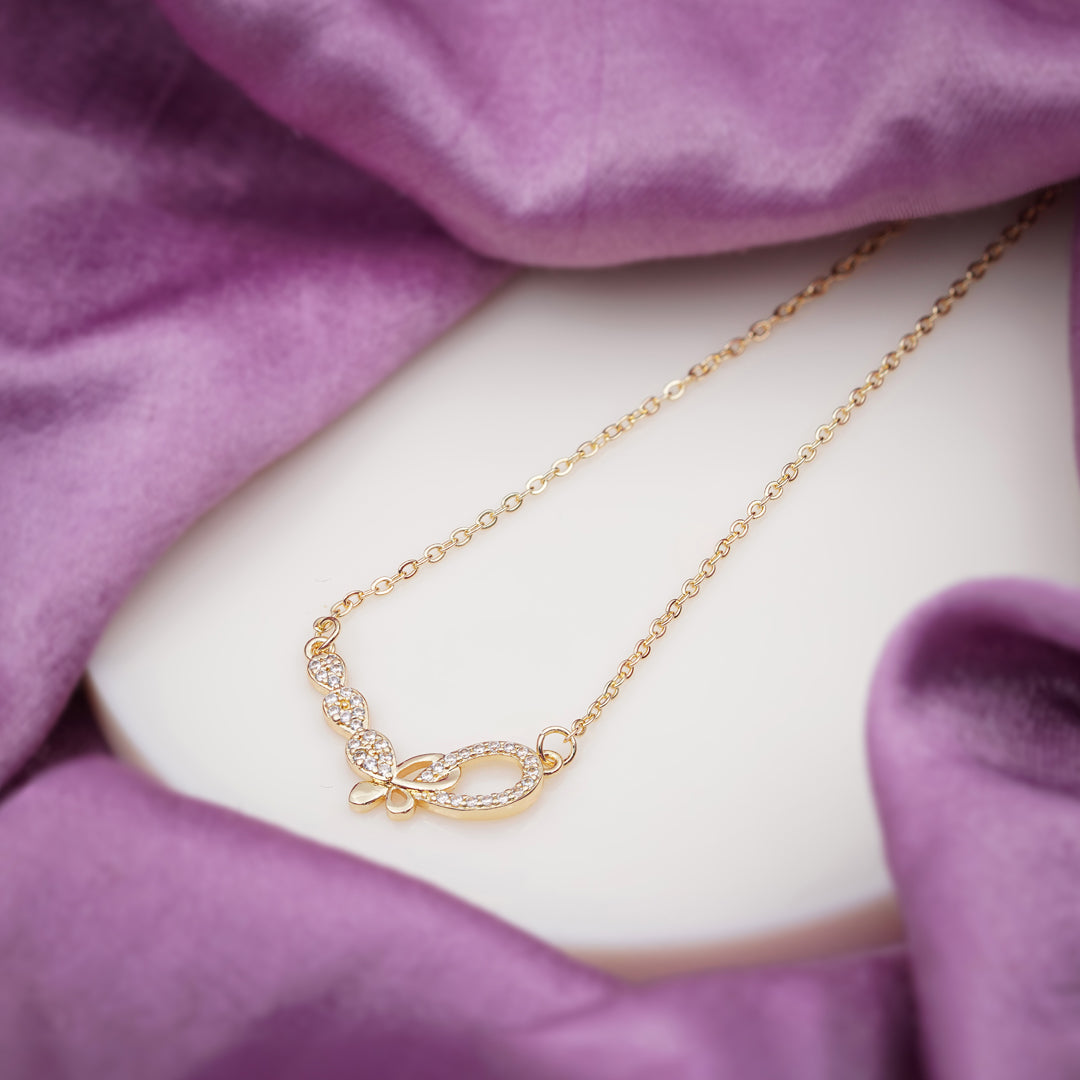 Indira Womens Neckless