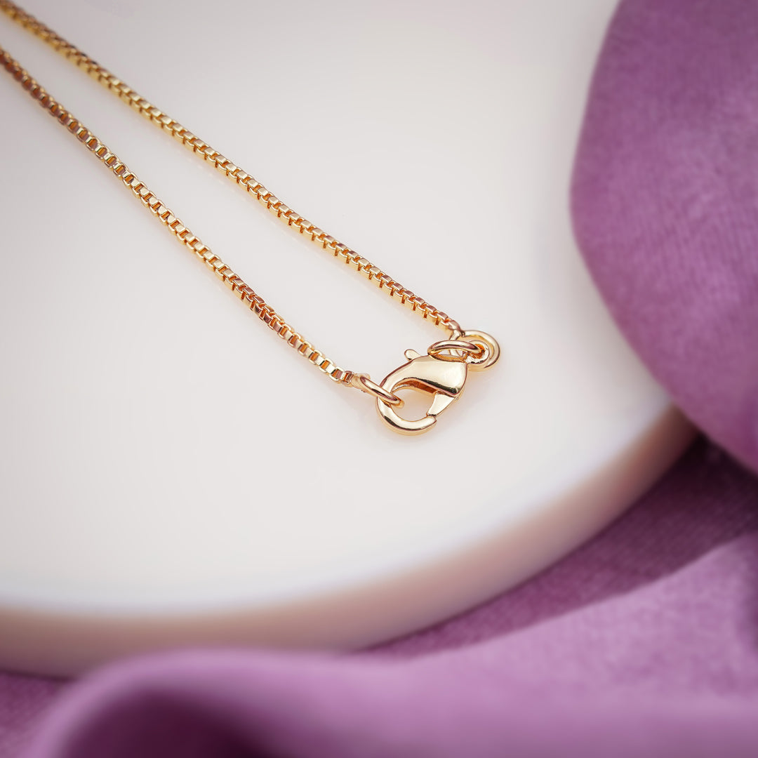 Yama Womens Neckless