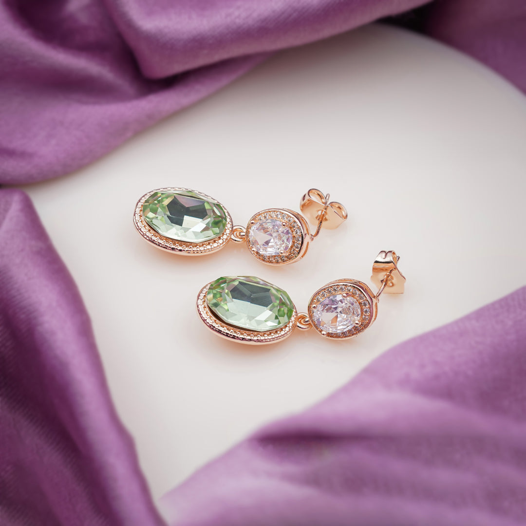 Olivia Womens Earring