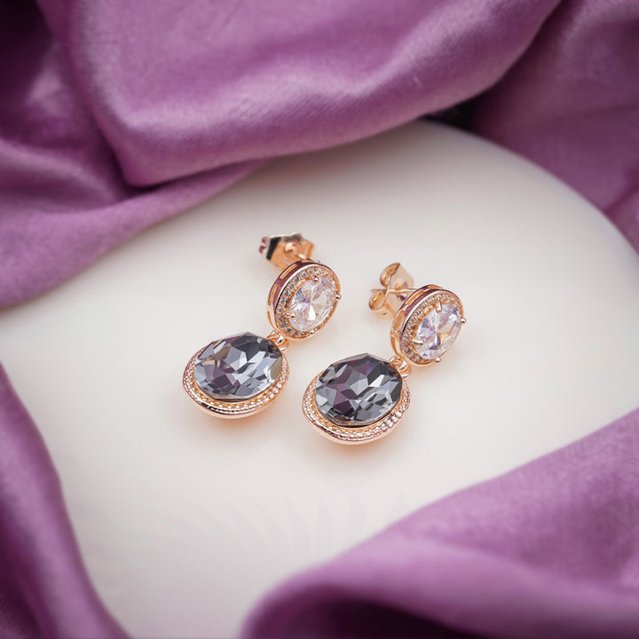 Sophia Womens Earring