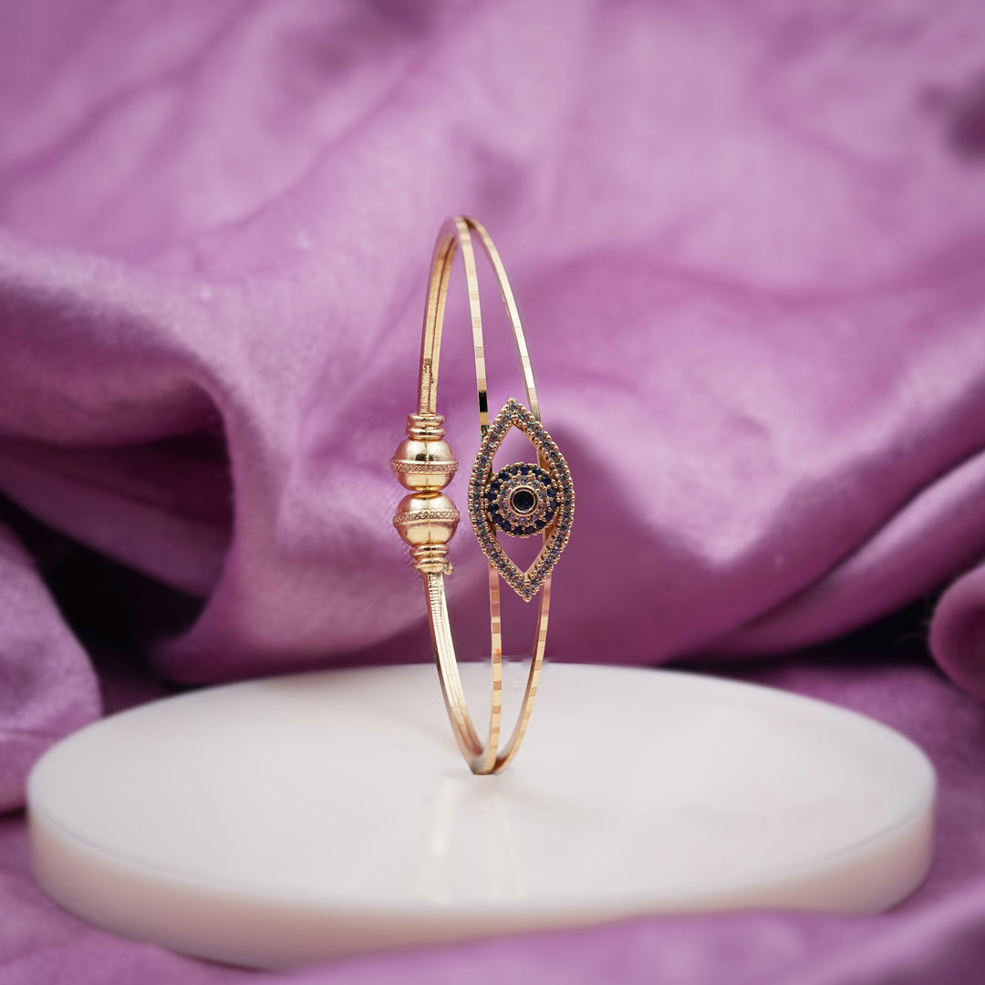 Nazar Free Size Bangles