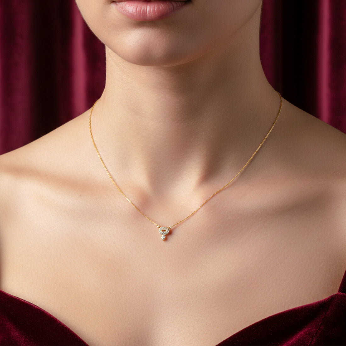 Crystal Oval Pendant Necklace GWN -55