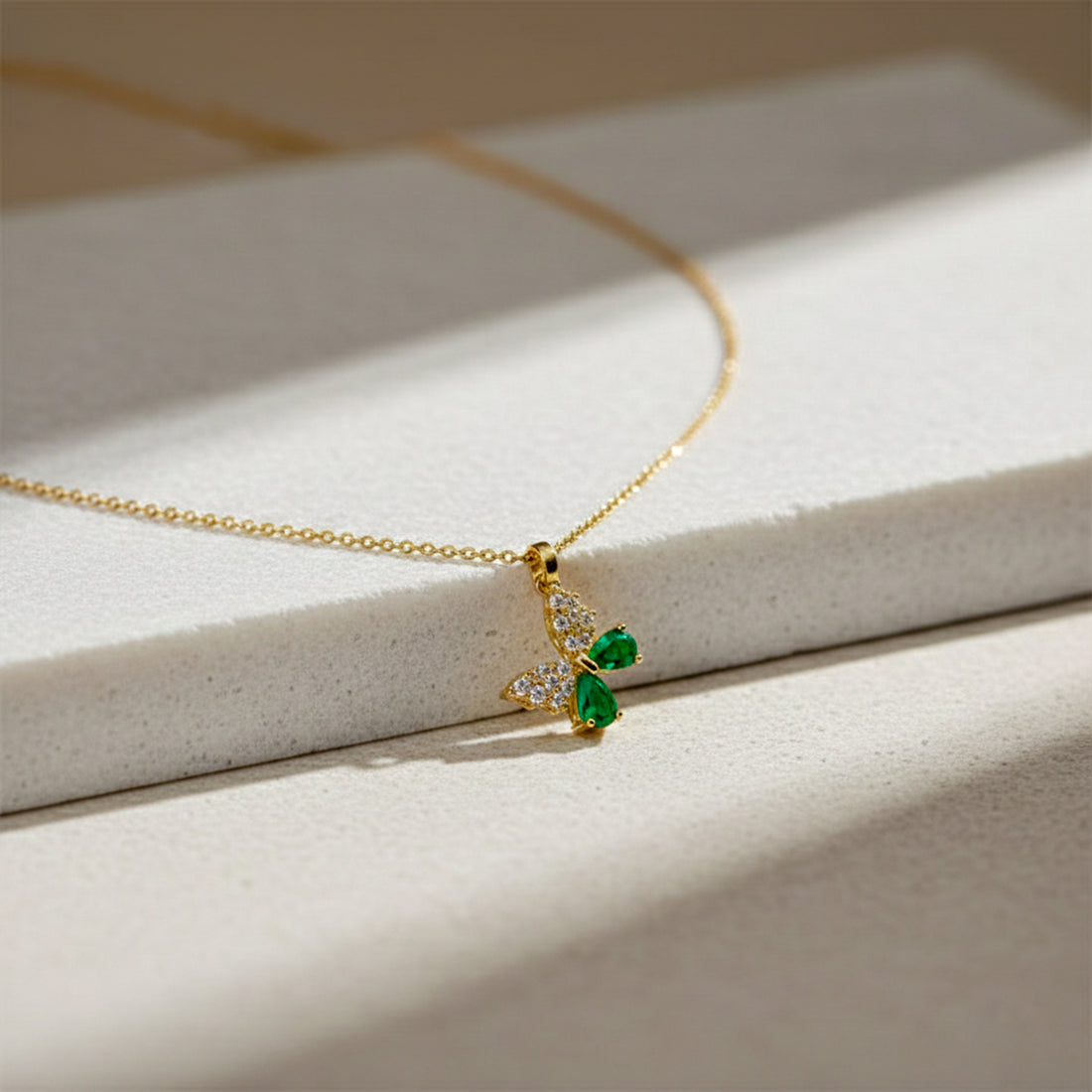 Emerald Butterfly Pendant Necklace GWN -112