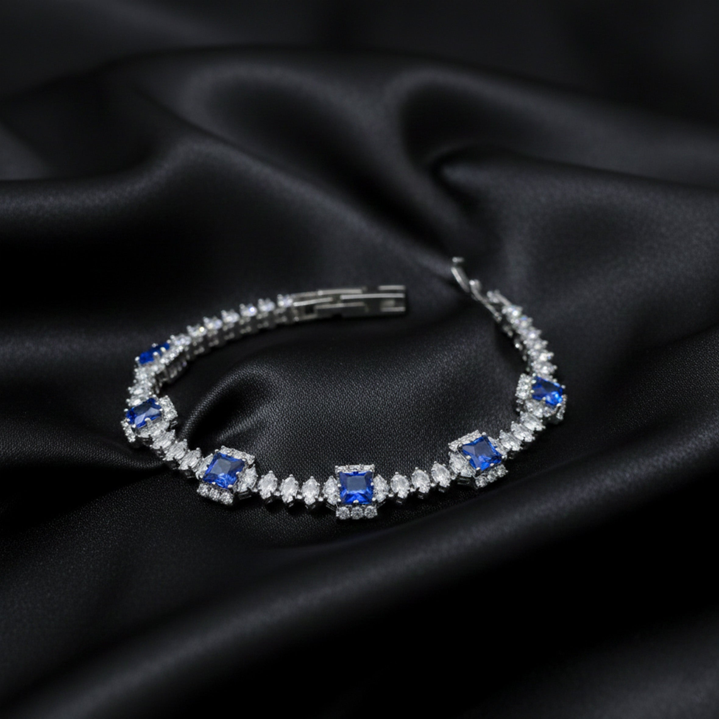 Royal Blue Stone Diamond Braclat  GWB -132