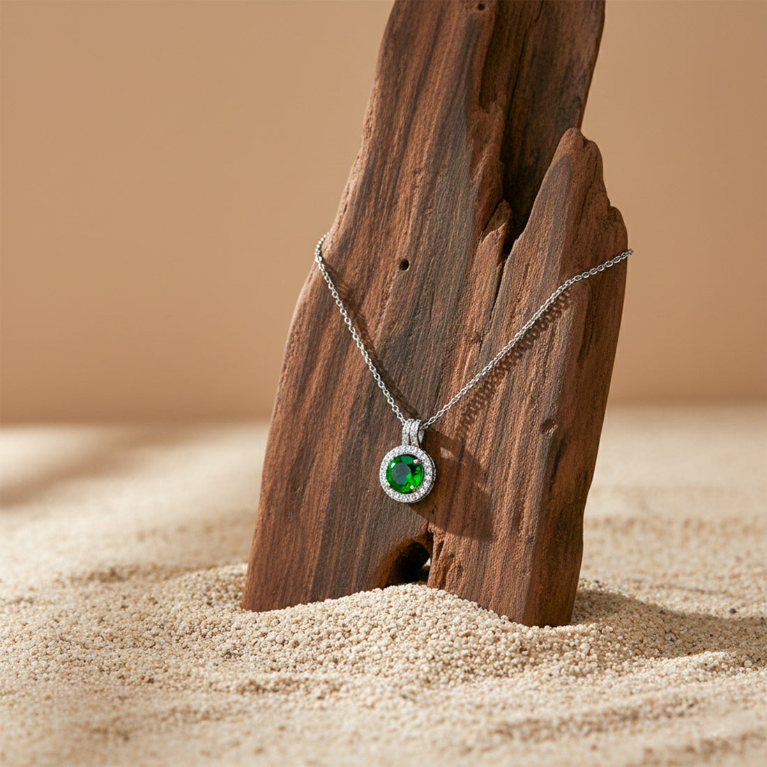 Emerald Halo Pendant Necklace GWN -145