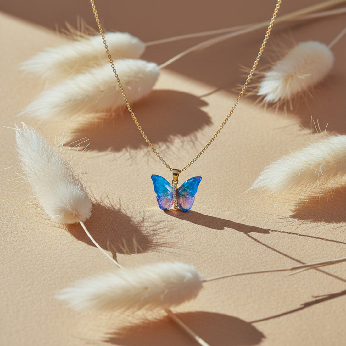 Aurora Butterfly Pendant Necklace GWN -155