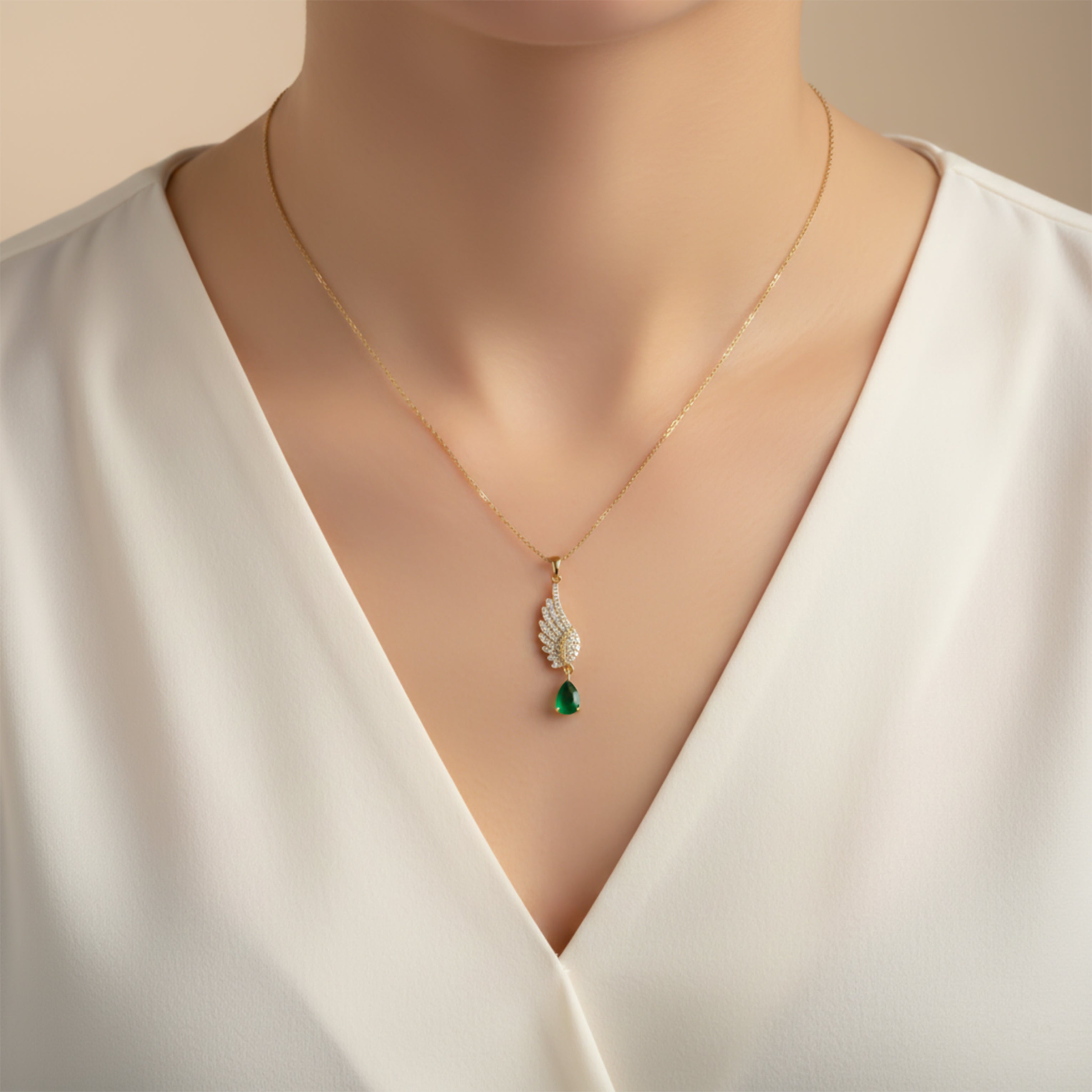 Angel Wing Pendant Necklace GWN -116