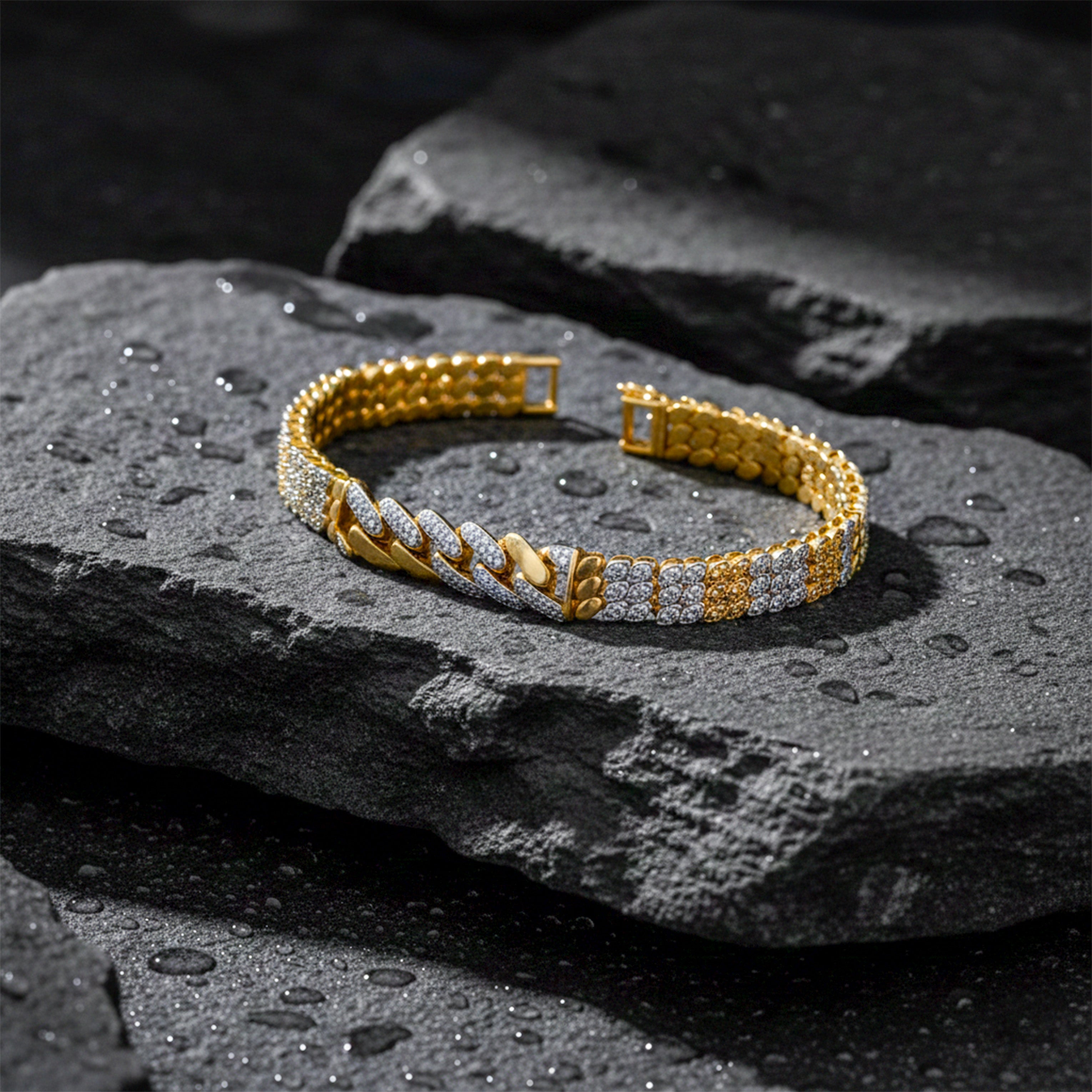 Cuban-Link Dual-Tone Men’s Bracelet GMB -6