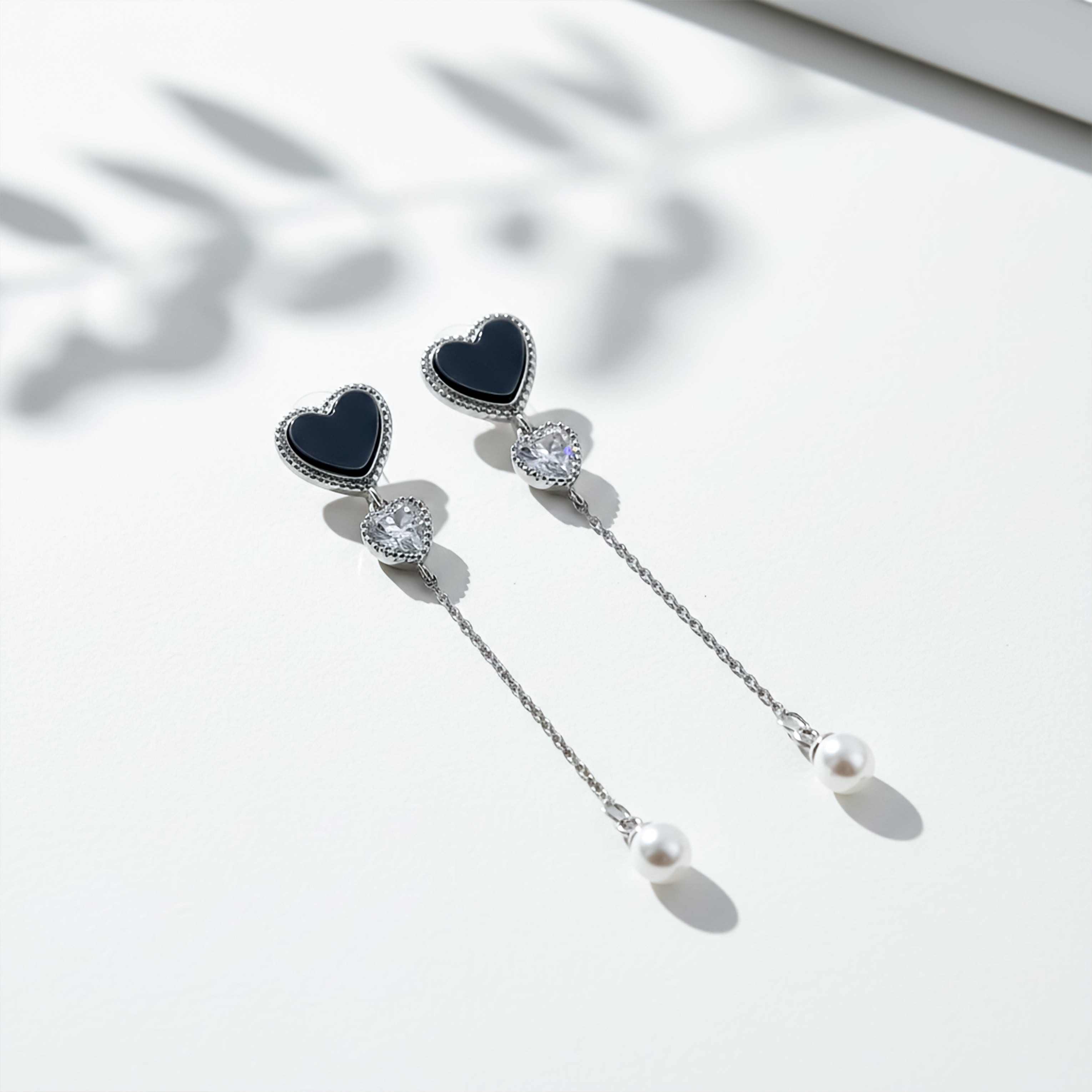 Midnight Heart Pearl Chain Drop Earrings GWE -85
