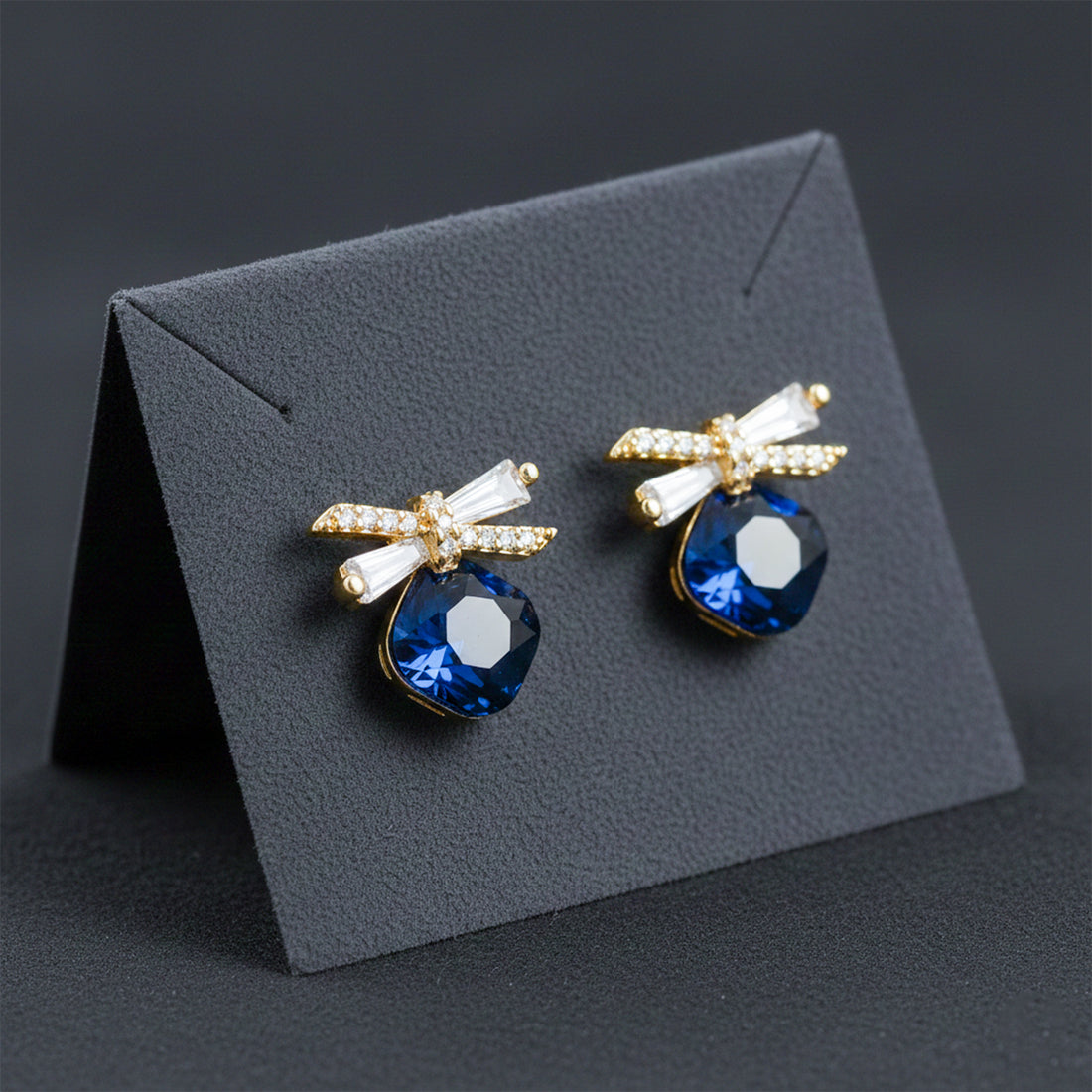 Navy Blue Crystal Earrings GWE -153