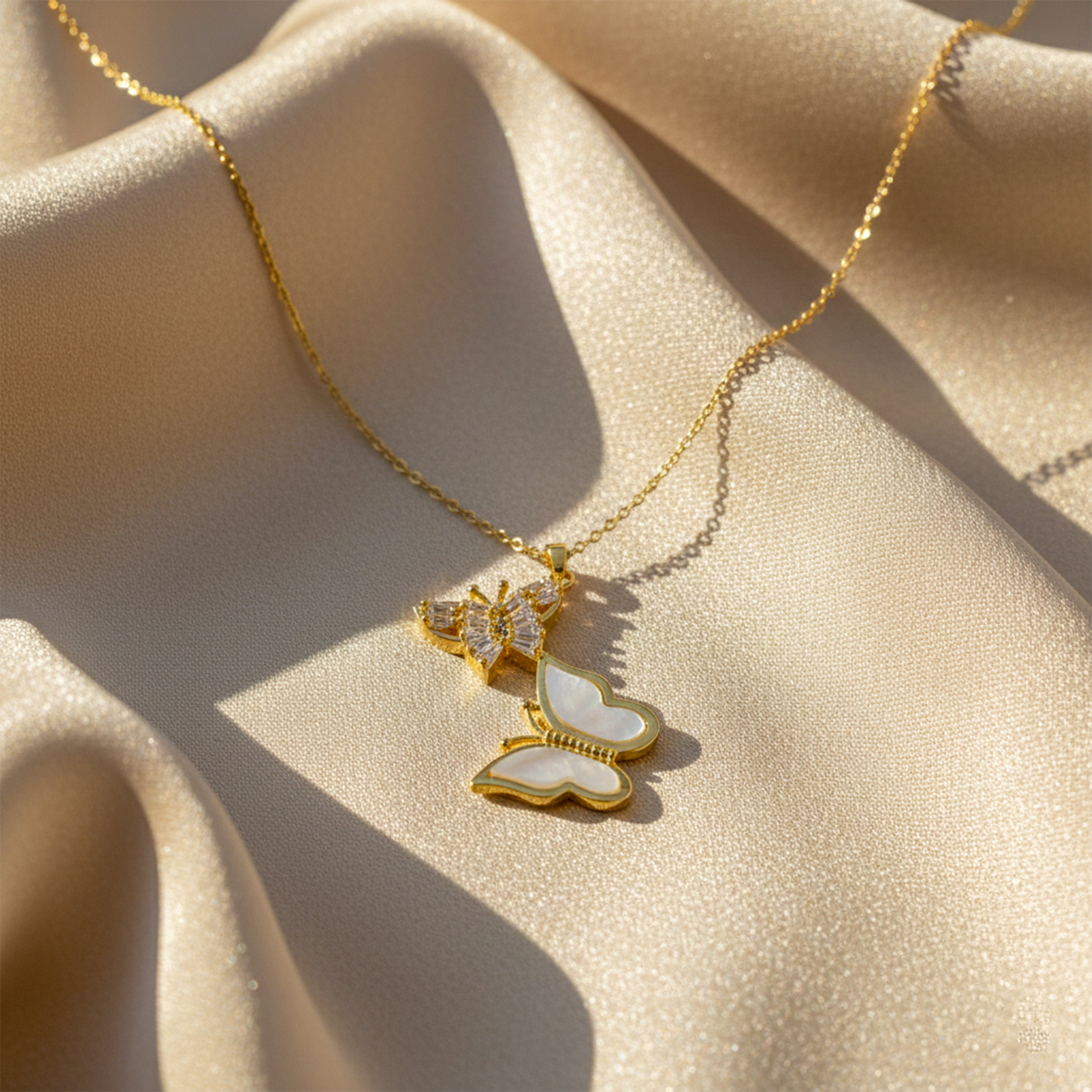 Twin Butterfly Elegance Pendant Necklace GWN - 160