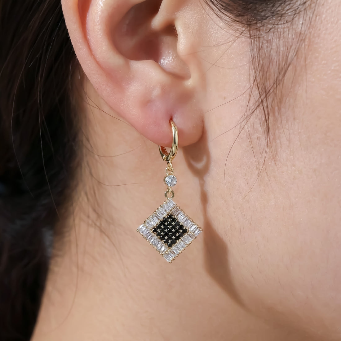 Square Crystal Earrings  GWE -150