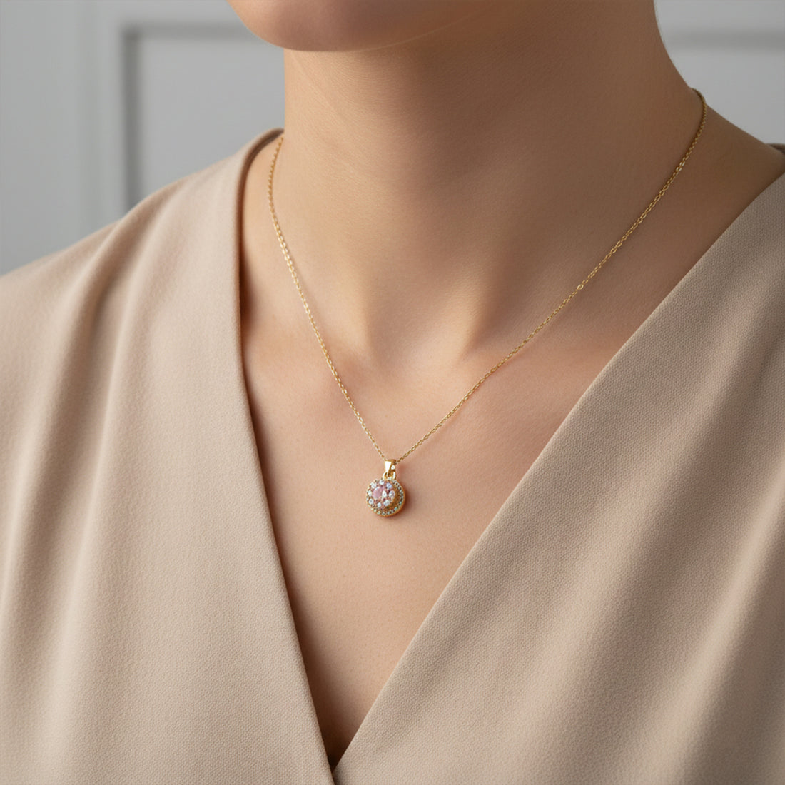 Pink Crystal Floral Pendant Necklace GWN -84