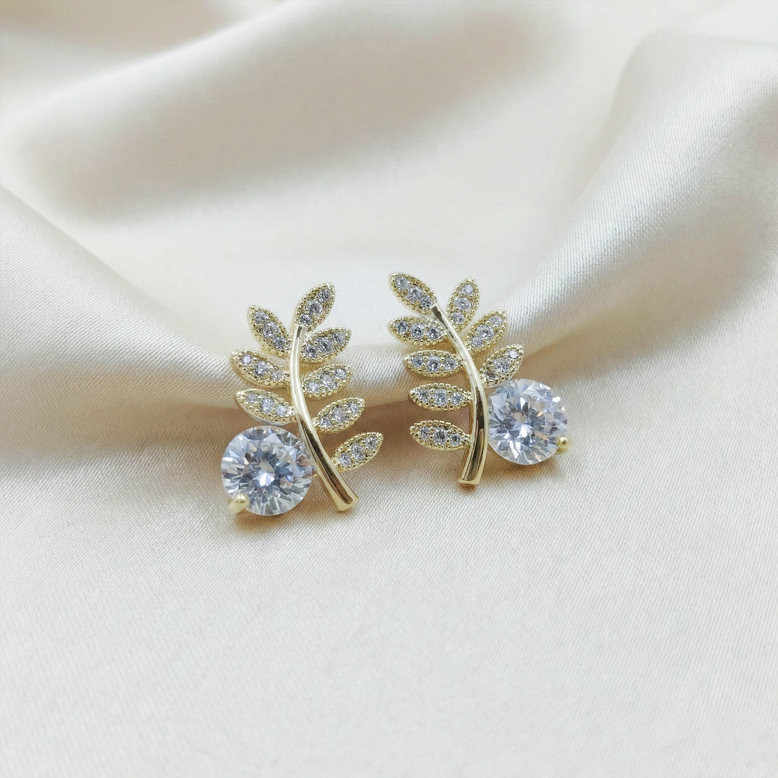 Golden Fern Crystal Stud Earrings GWE -103