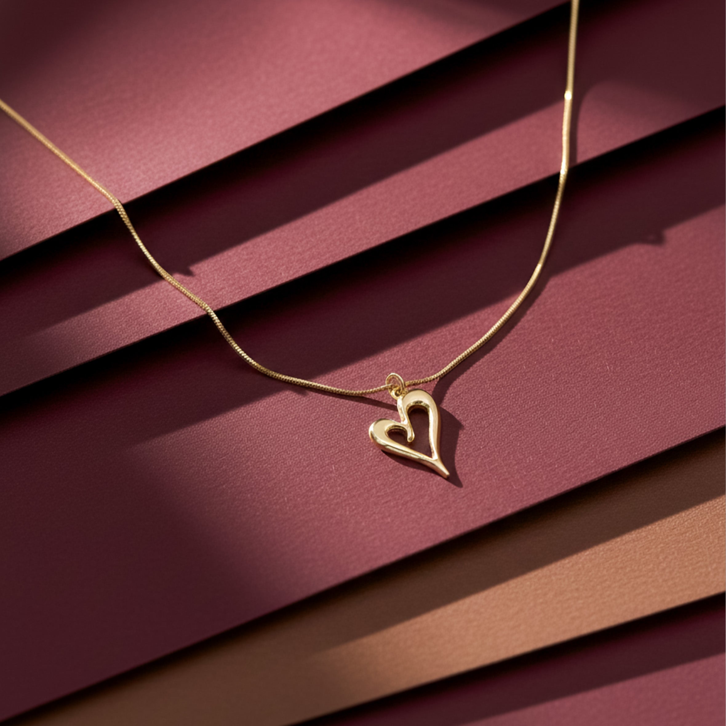 Minimalist Heart Pendant Necklace GWN -62
