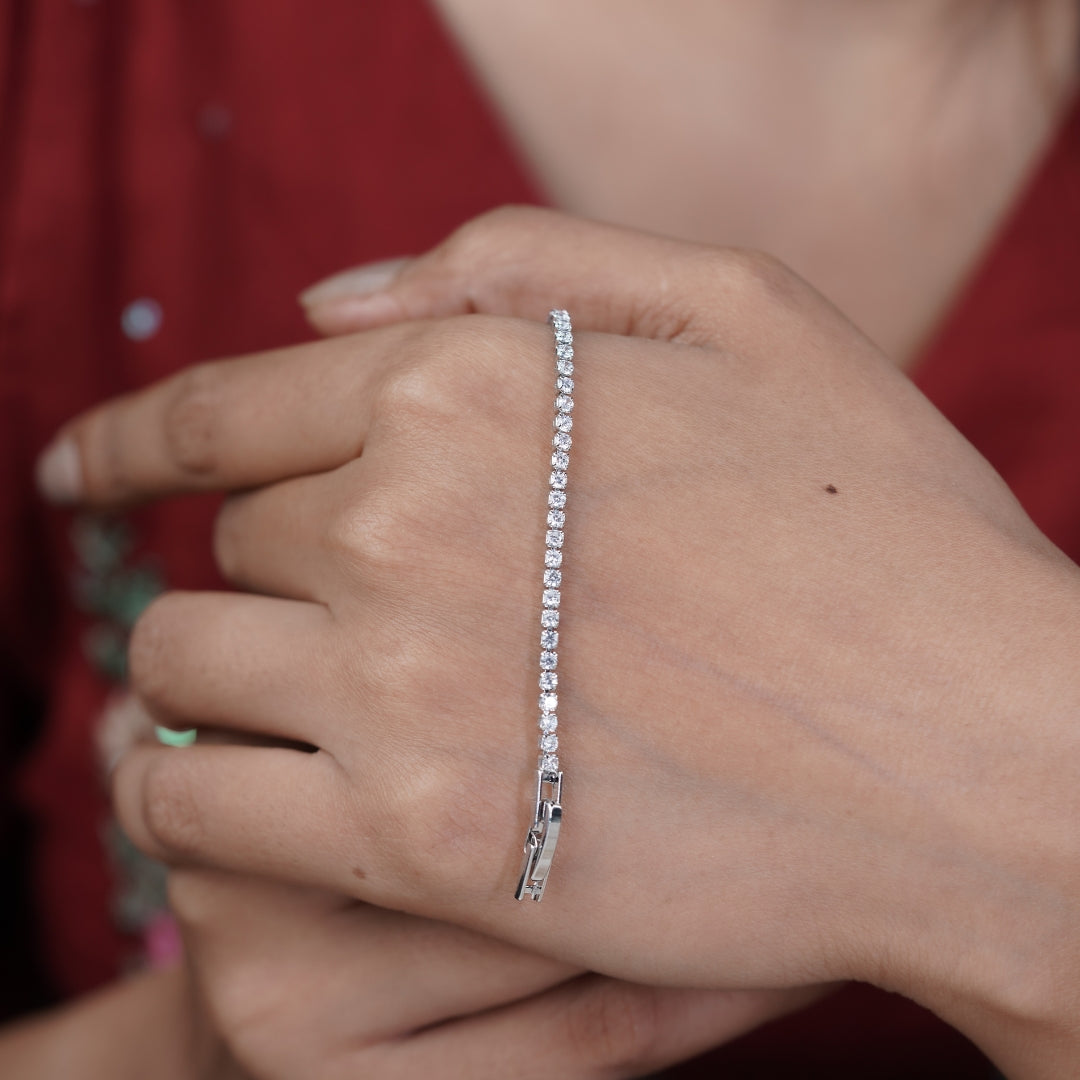 Ishq Silver Solitaire Braclate