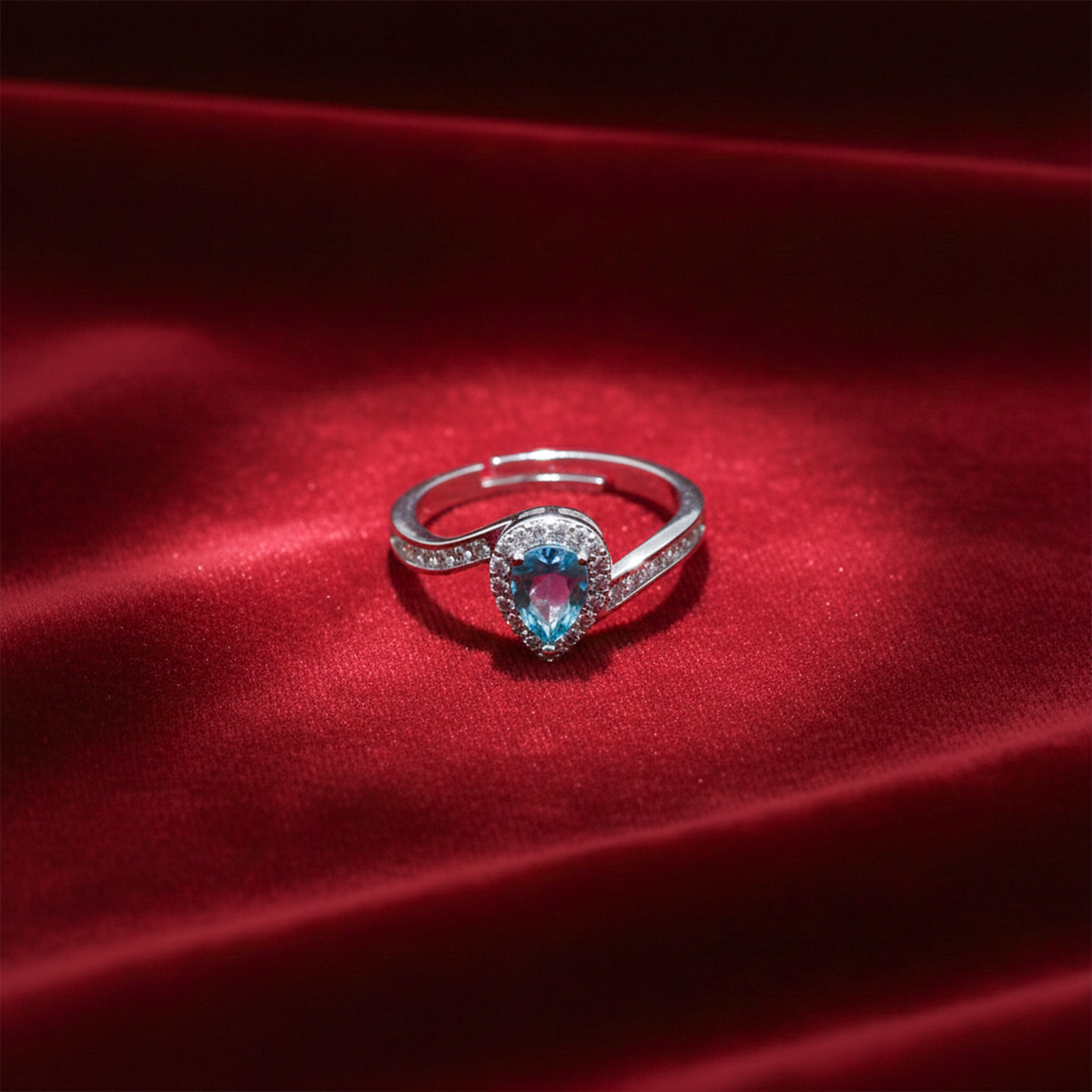Ocean Teardrop Halo Silver Ring GWR -37