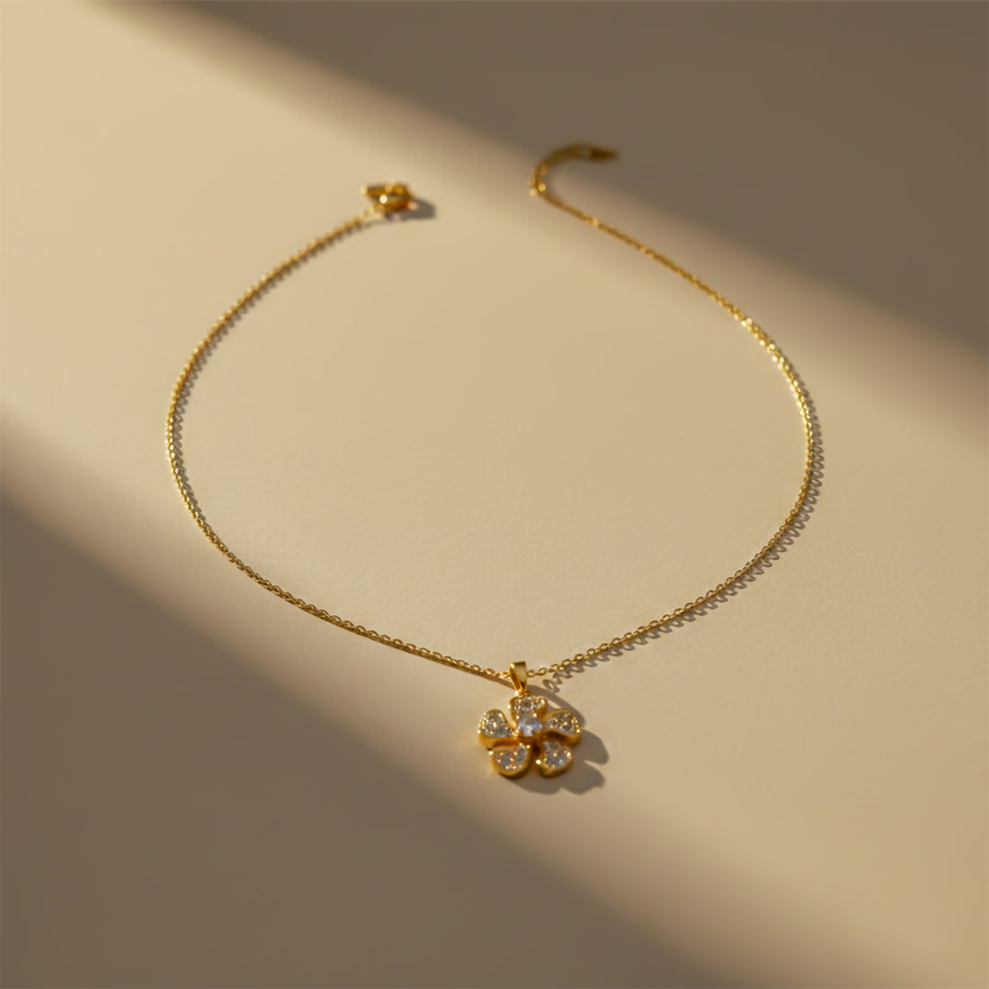 Golden Blossom Crystal Pendant Necklace GWN -164