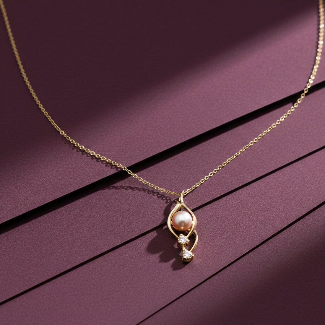 Gold Crystal Heart Pearl Pendant GWN -43