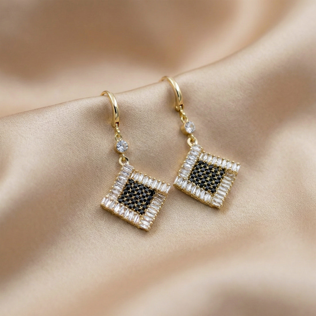 Square Crystal Earrings  GWE -150