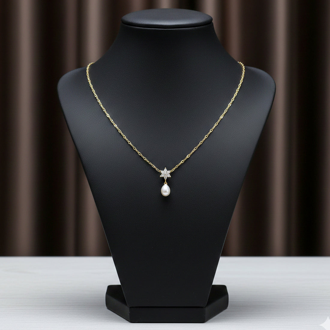 Elegant Gold Pearl Pendant GWN -37