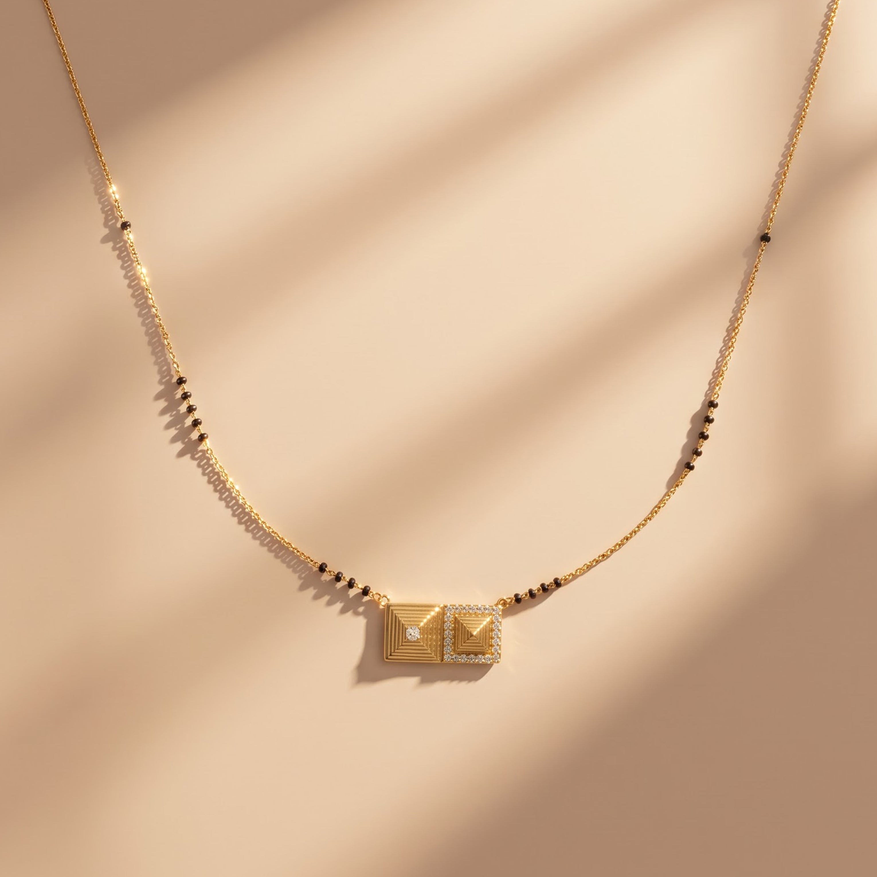 Aakriti Mangalsutra GM -75