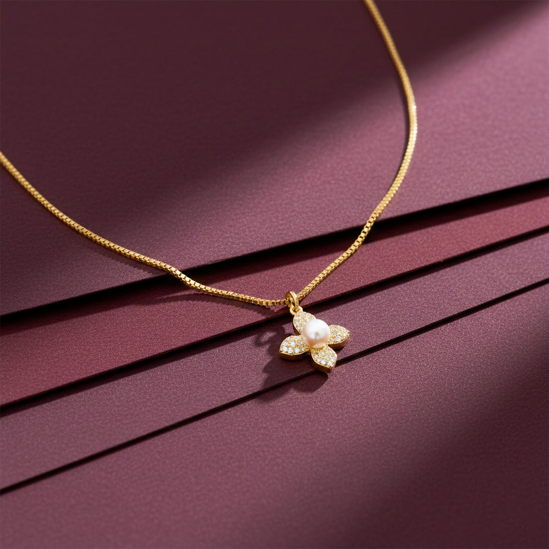 Crystal Flower Pearl Pendant GWN -53