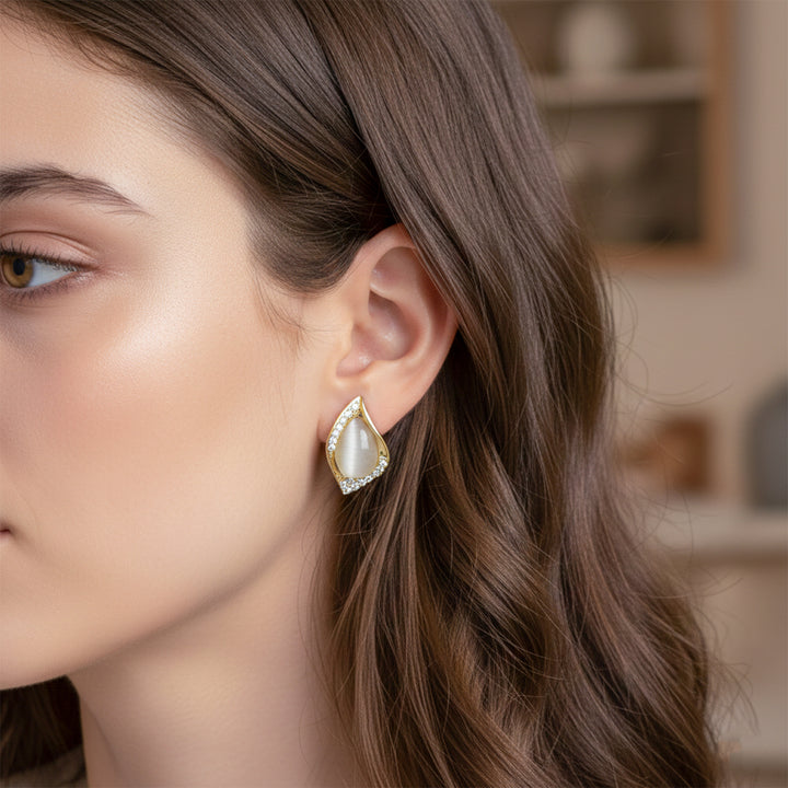 Pearl Flame Earring GWE -142