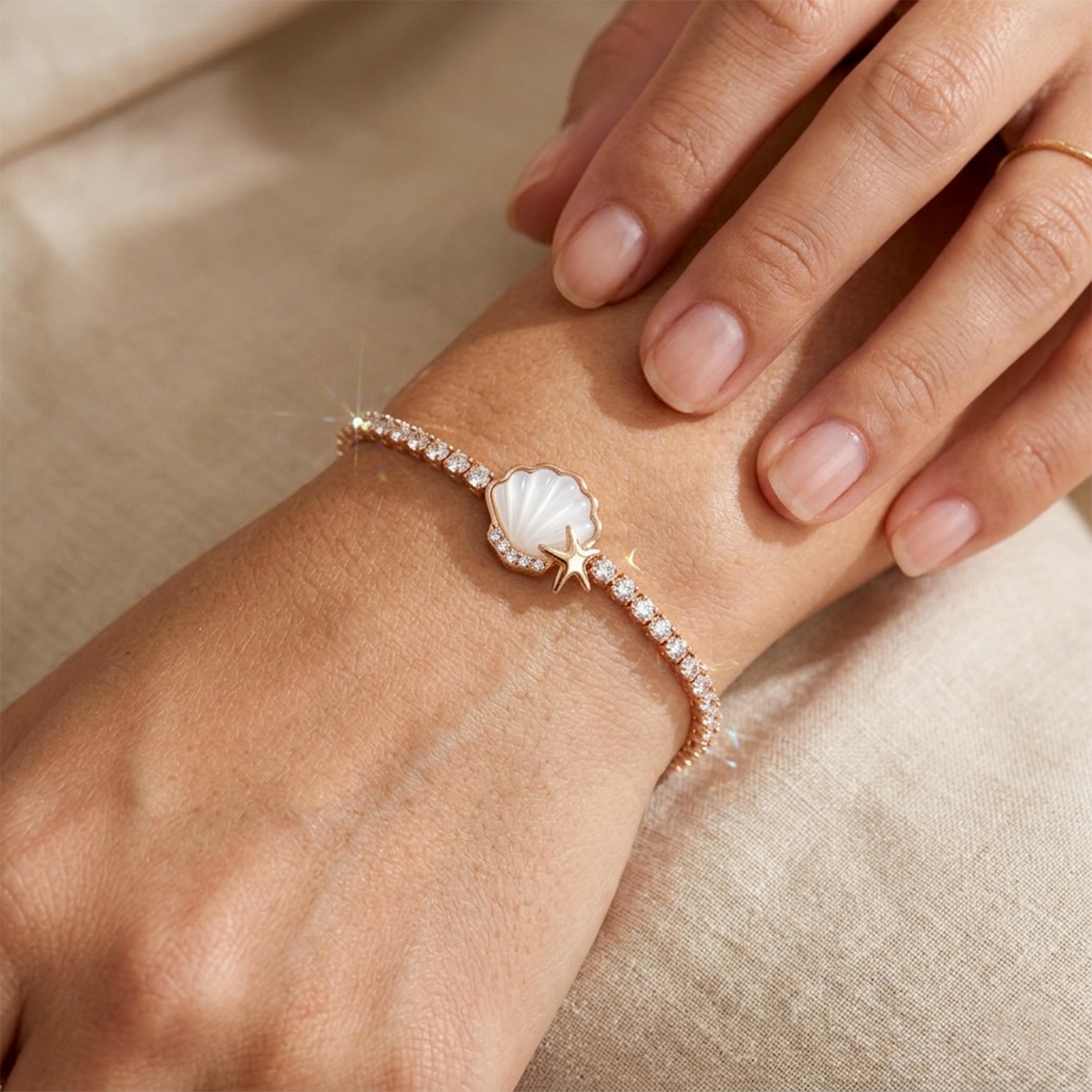 Seashell Star Luxe Bracelet GWB -101