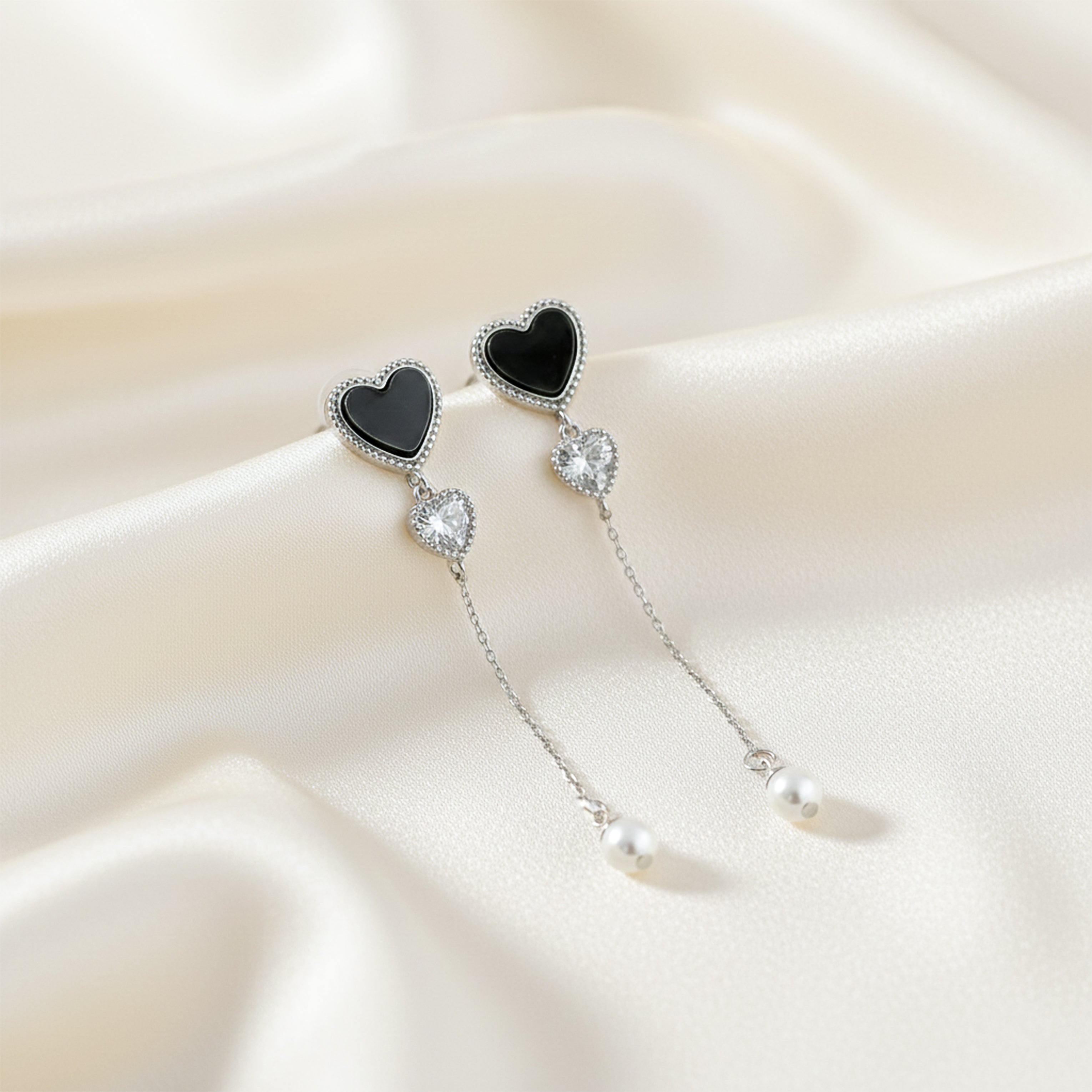 Midnight Heart Pearl Chain Drop Earrings GWE -85