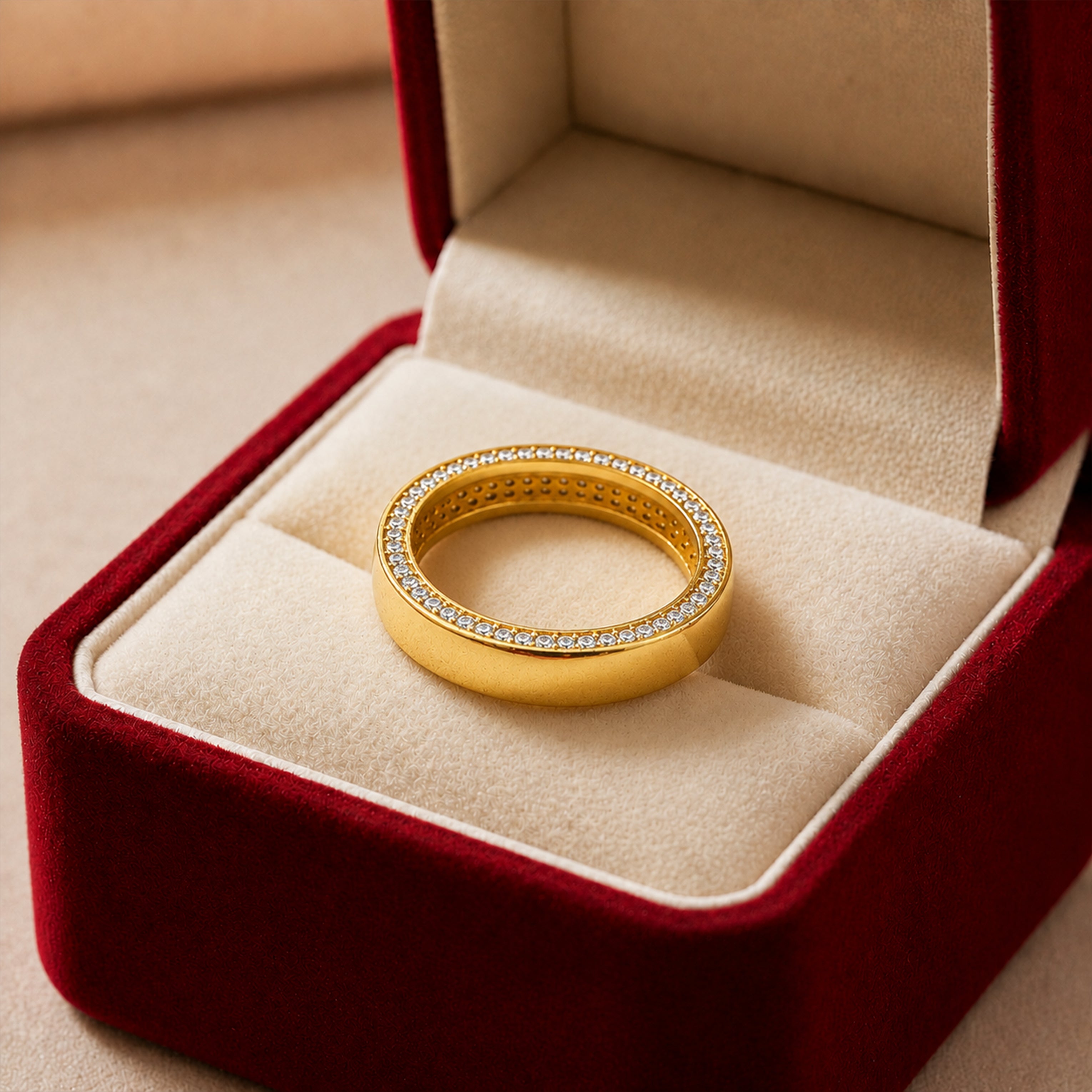 Crystal Border Statement Ring GMR -37