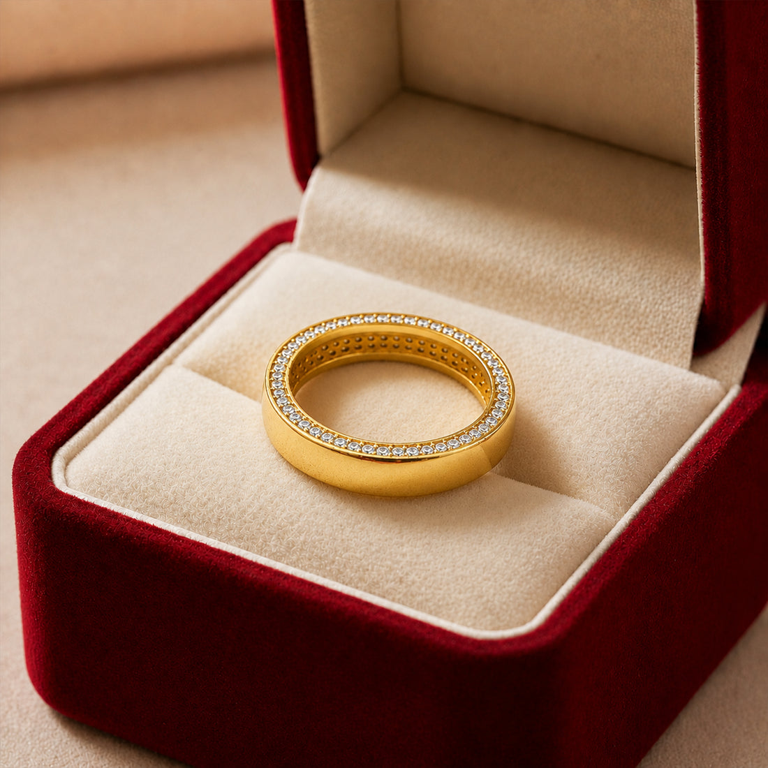 Crystal Border Statement Ring GMR -37
